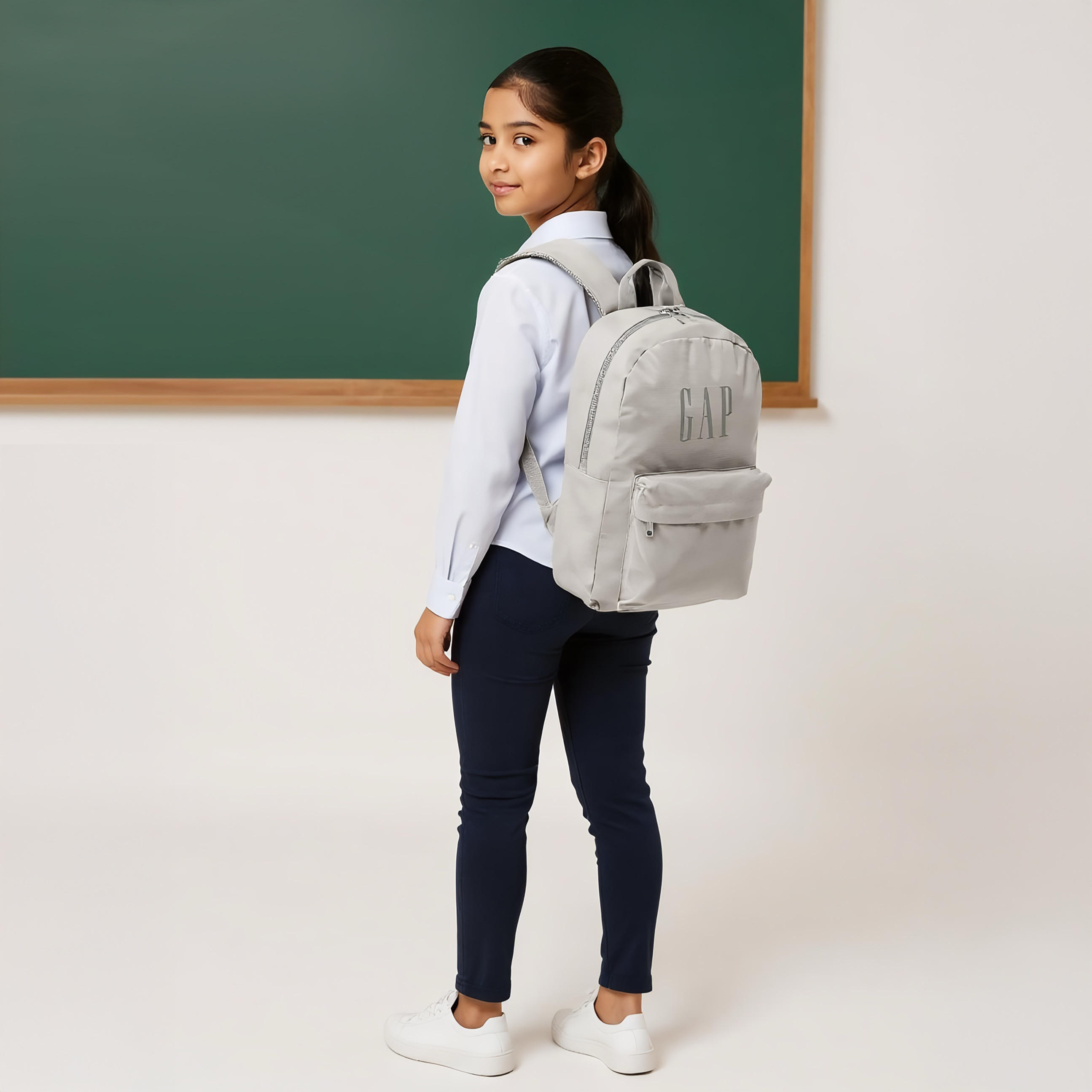 GAP 18-inch Solid Backpack with Adjustable Straps and Zip Closure - 44x31x14 cms-school-bagsandbackpacks-backpacks-image-2