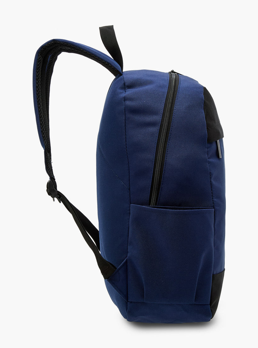 شنطة ظهر 17 بوصة سادة بحمّالات قابلة للتعديل وسحّاب إغلاق من يو سي بي - 43x28x14 سم-school-bagsandbackpacks-backpacks-image-5