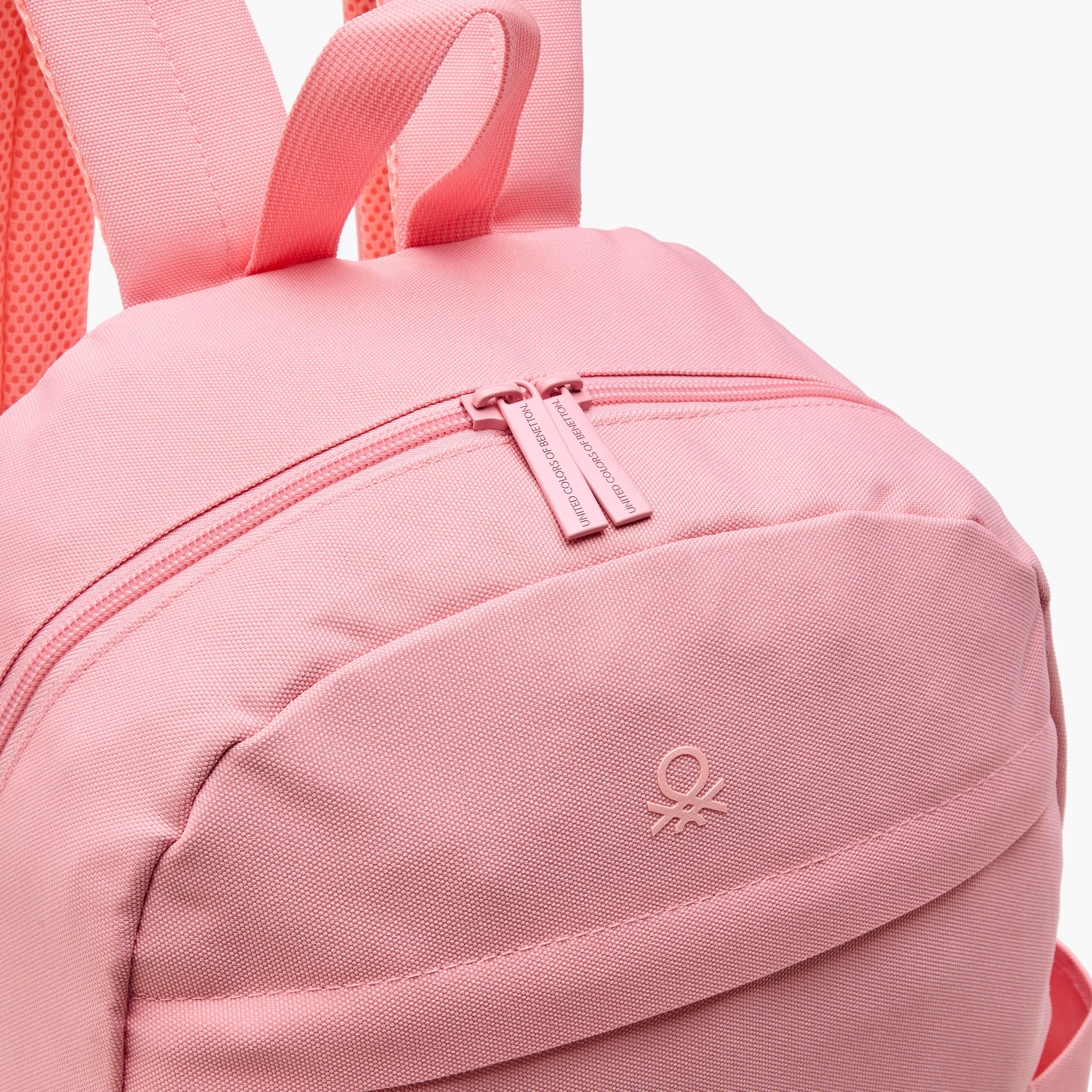شنطة ظهر سادة بحمّالات قابلة للتعديل وسحّاب إغلاق من يو سي بي- 43x28x14 سم-school-bagsandbackpacks-backpacks-image-7