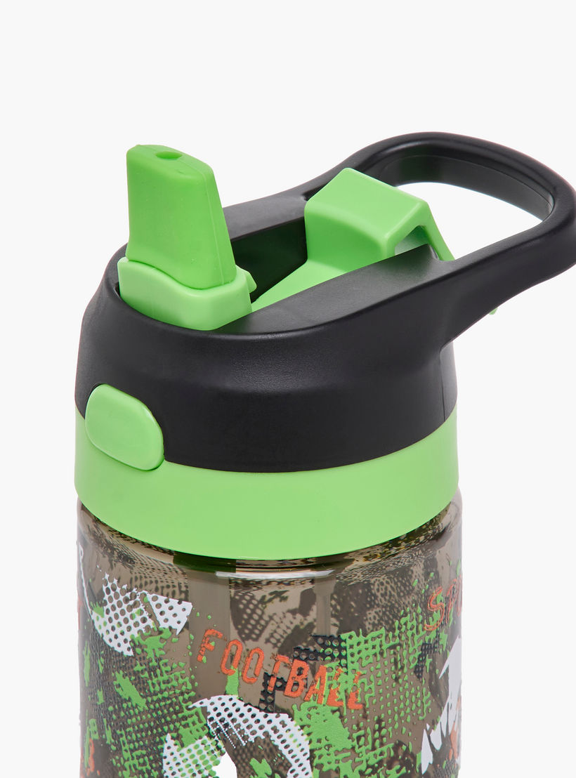 قارورة ماء بلاستيك بمقبض وتصميم كرة قدم من تورسن - 500 مل-school-waterbottles-image-5