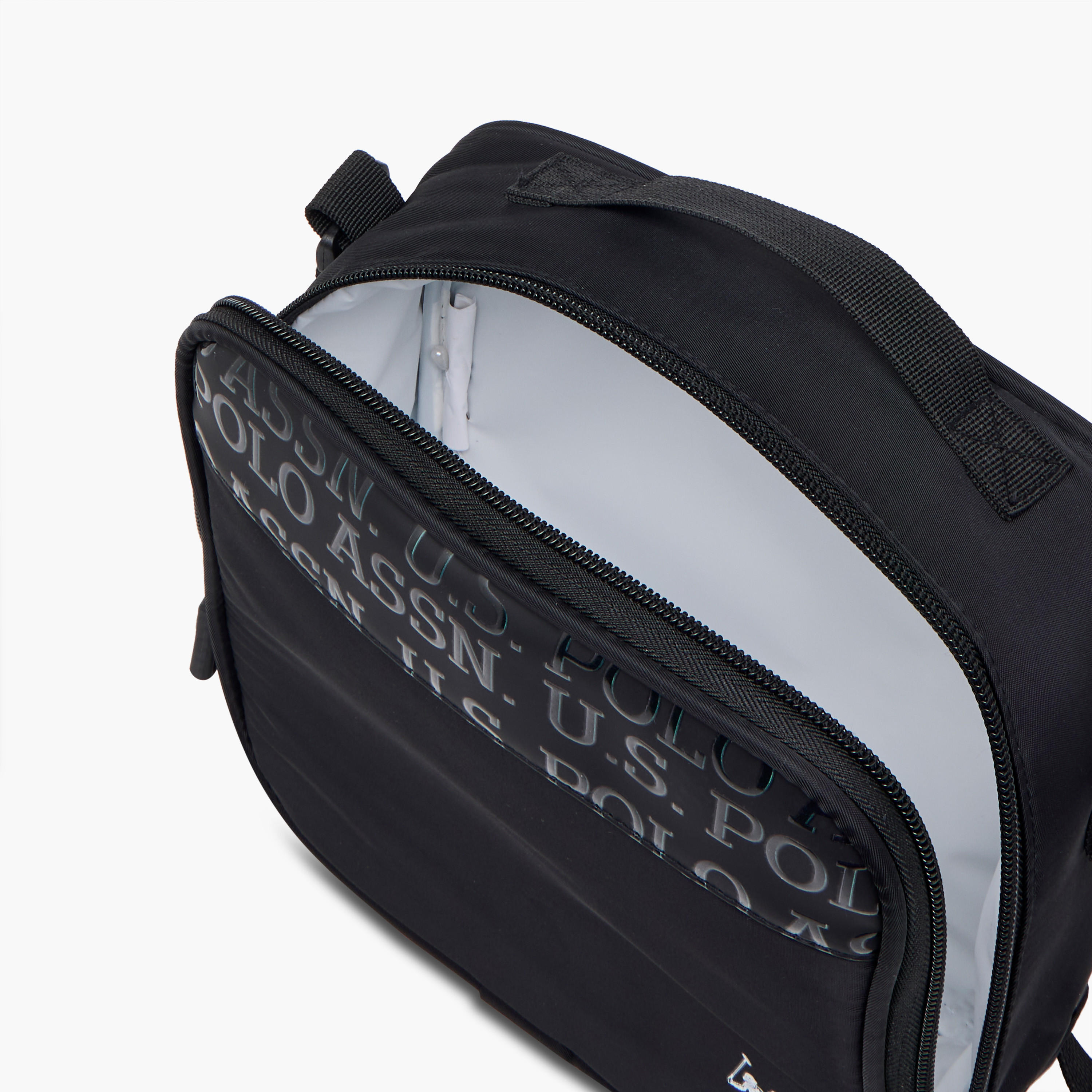 US POLO ASSN. Logo Print Lunch Bag with Zip Closure-school-lunchessentials-lunchbags-image-8