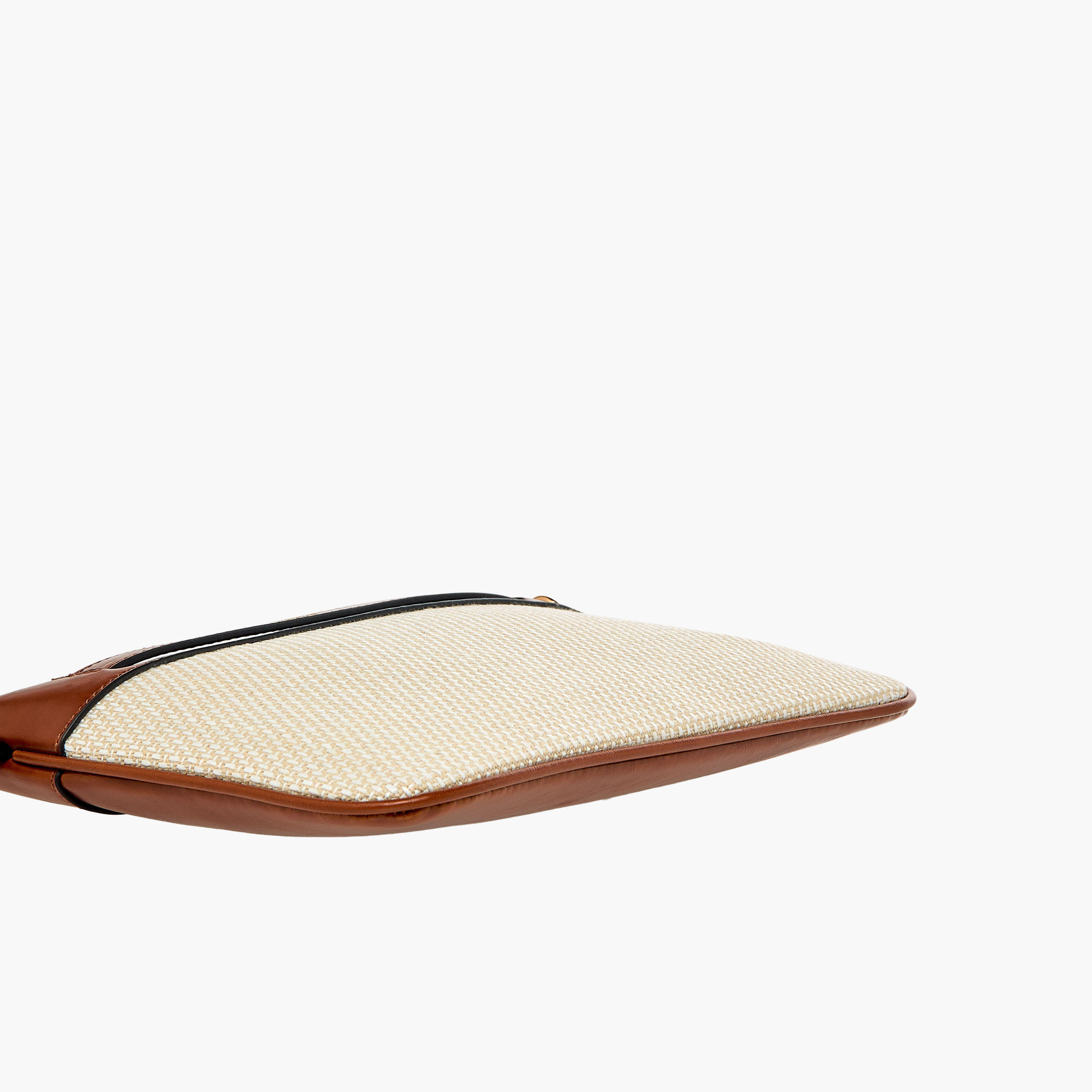 شنطة كلاتش بارزة الملمس بحزام قابل للفصل وسحاب إغلاق من سيليست-women-bagsandwallets-handbags-image-7