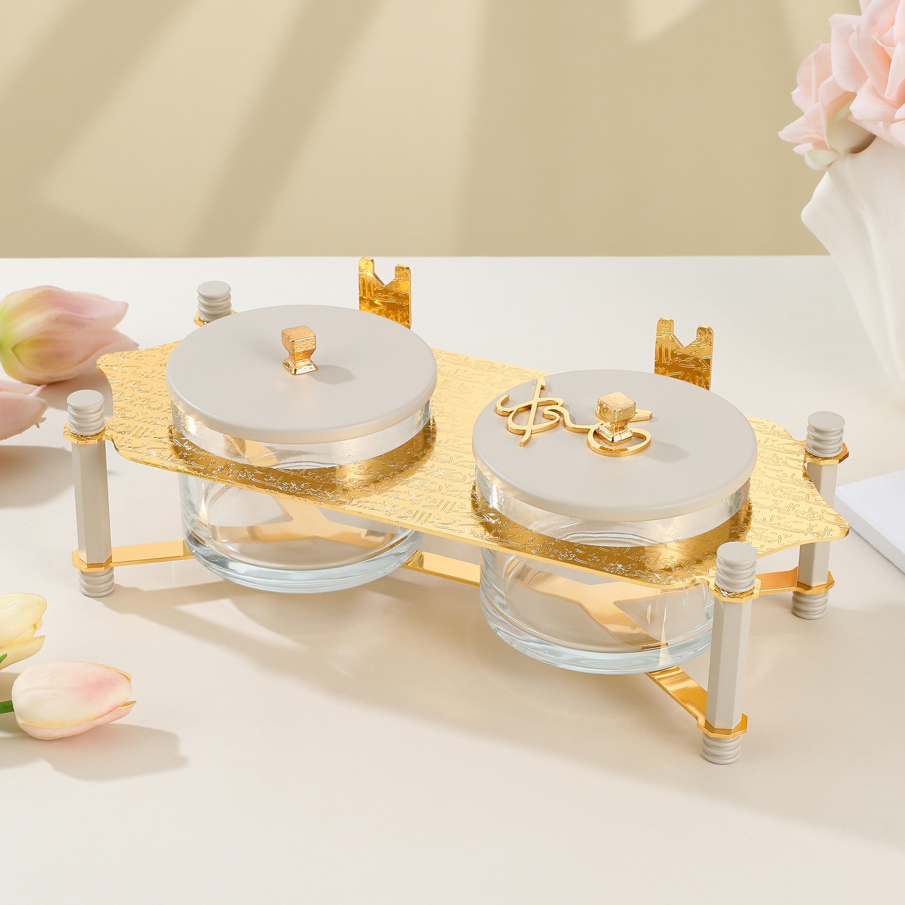 Otantik Jiwar Nut Serving Bowl with Lid and Tray-household-dining-serveware-chipsanddip-image-3