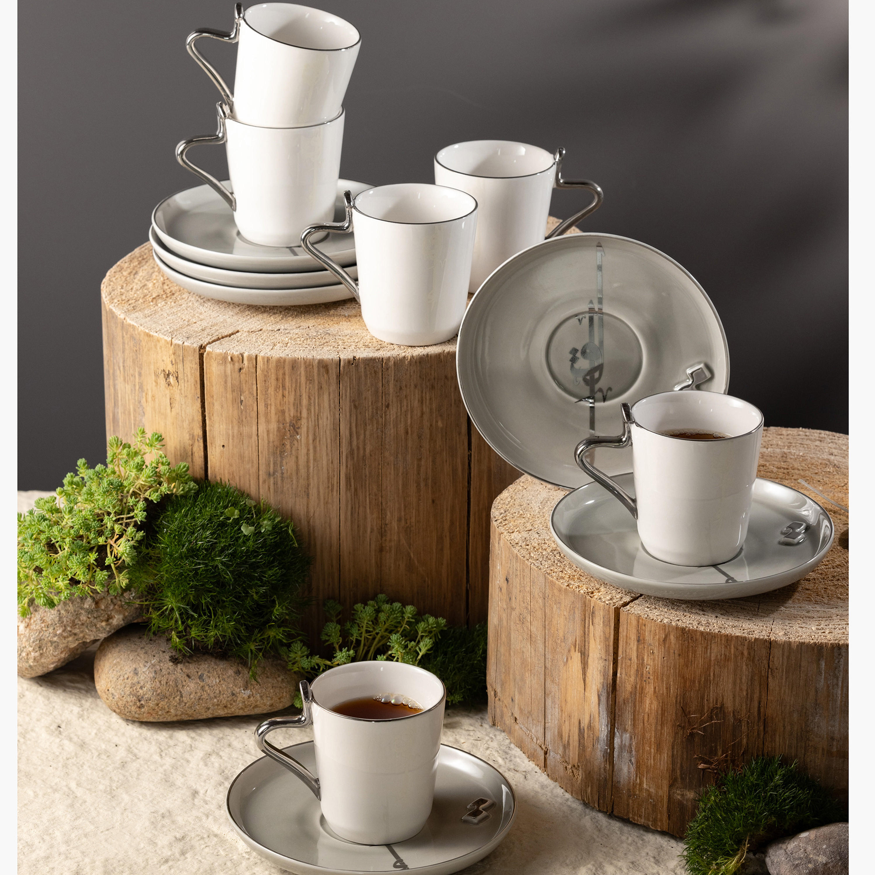Otantik Lqaa 12-Piece Porcelain Tea Cup and Saucer Set - 200 ml-household-dining-teaandcoffee-teaandcoffeesets-image-1