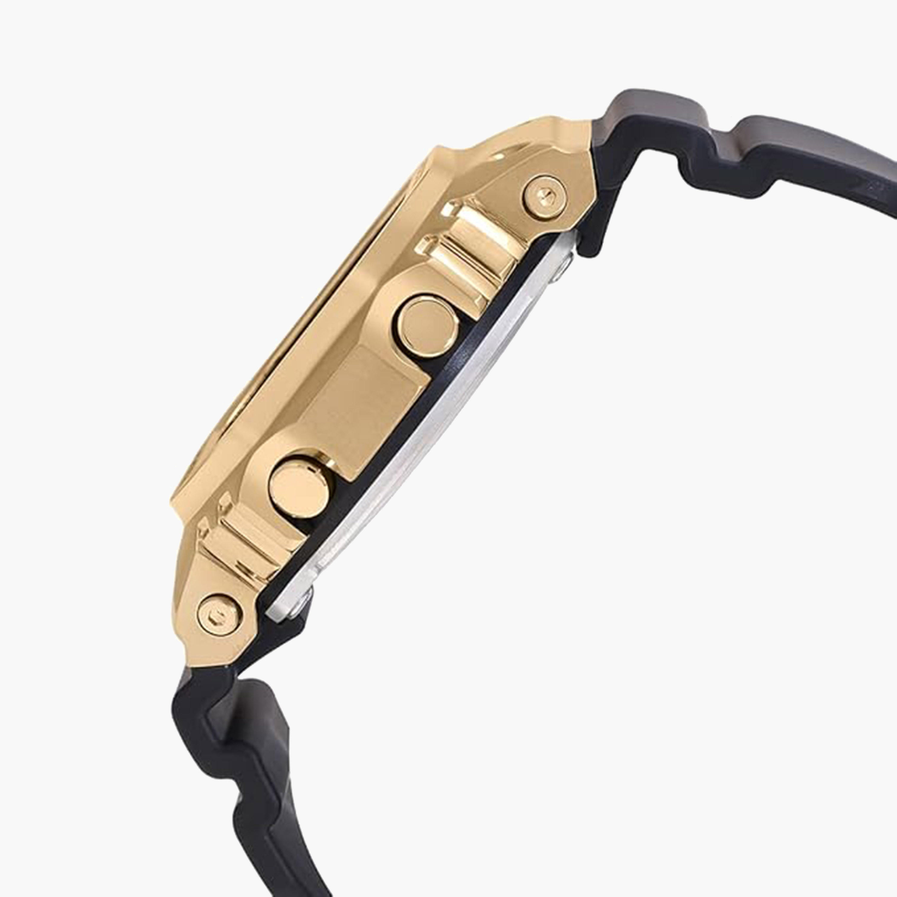  GM-5600LC-7DR | ساعة رقمية للرجال باللون الأبيض بسوار الراتنج من جي- شوك -men-watchesandjewellery-watches-image-7