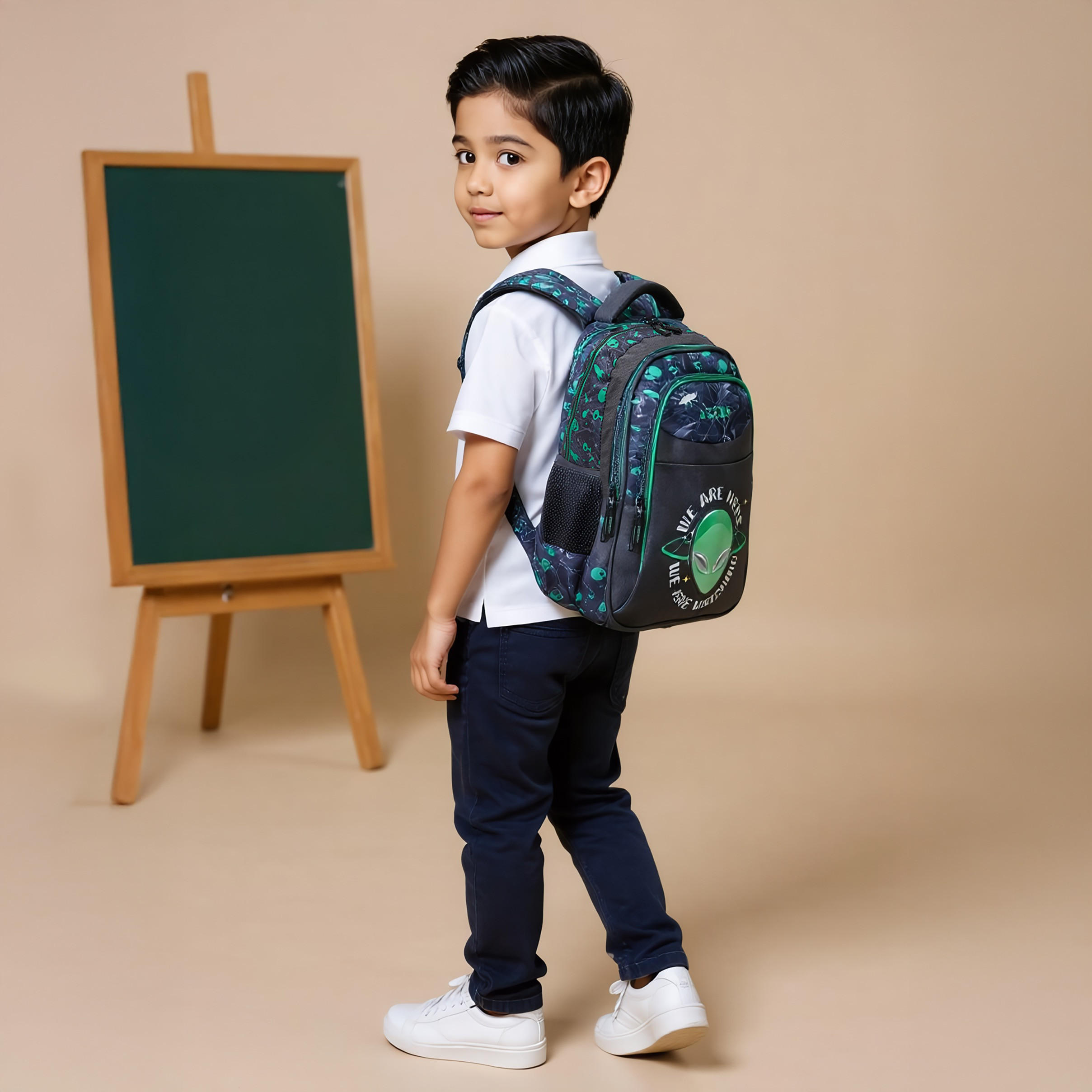 Alien Print 16-inch Backpack with Adjustable Shoulder Straps - 29x17x42 cms-school-bagsandbackpacks-backpacks-image-2