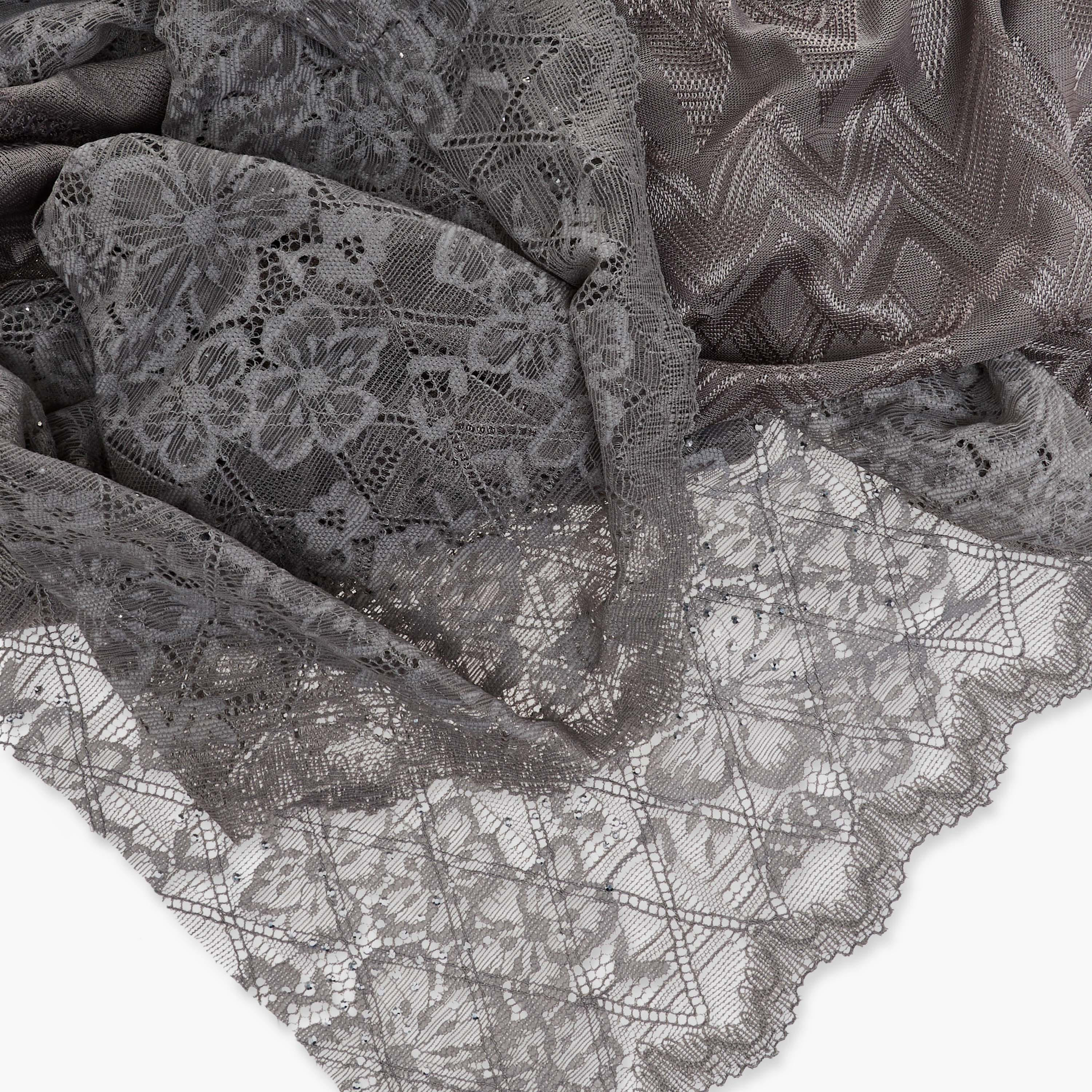 وشاح دانتيل مزين بالزهور من زورا-women-clothingaccessories-scarves-image-4