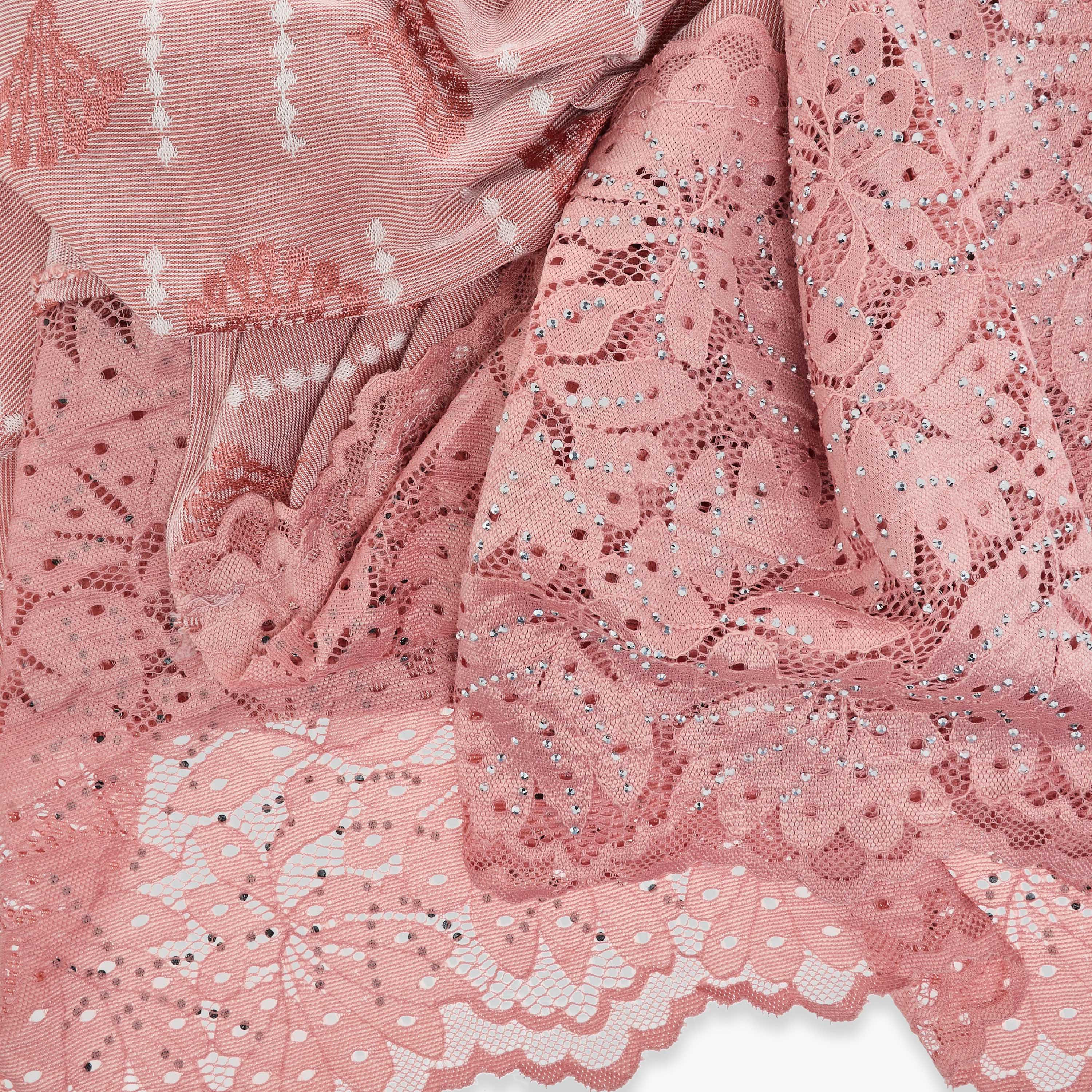 وشاح دانتيل بتزيينات زهرية من زورا-women-clothingaccessories-scarves-image-4