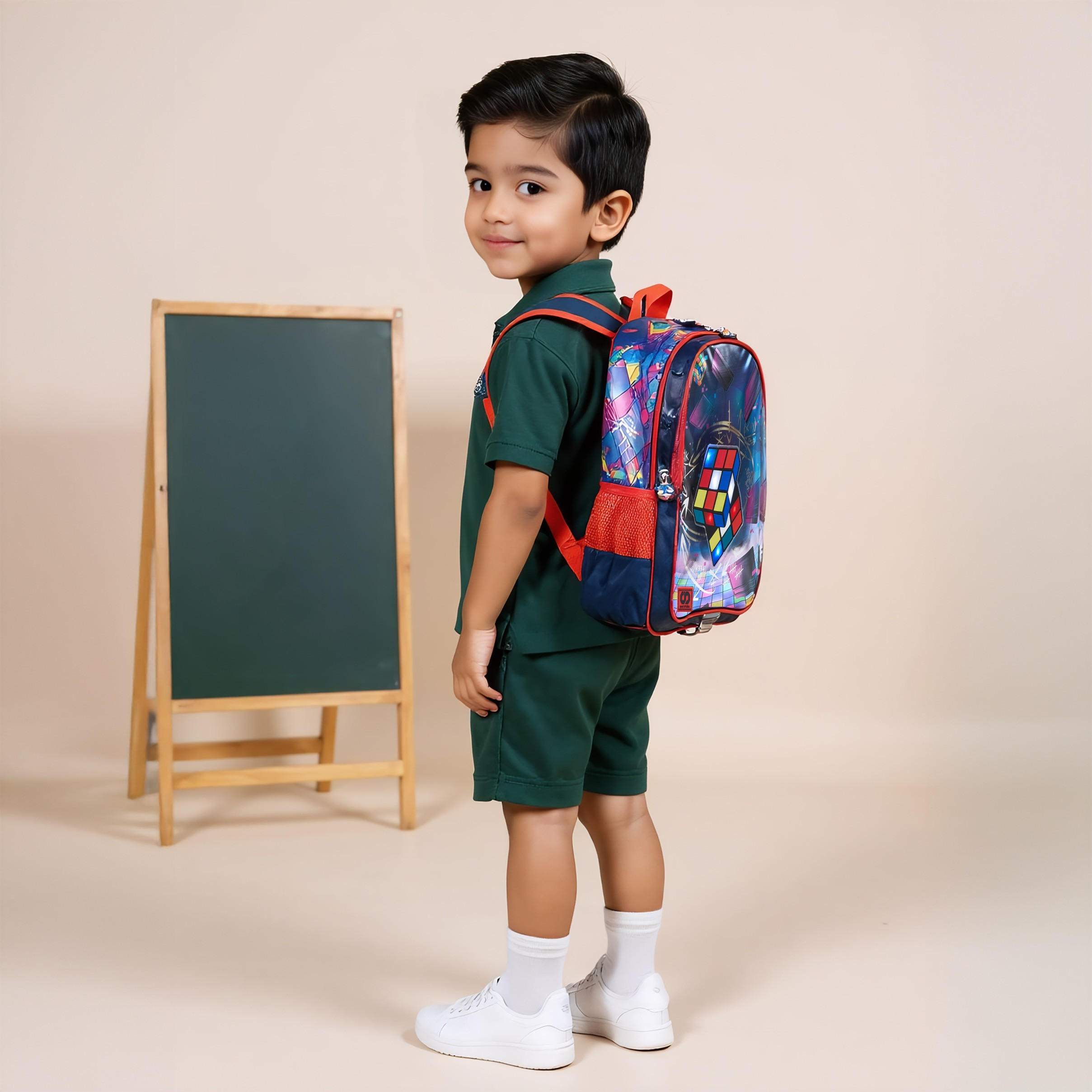 شنكة ظهر 17 بوصة بطبعات مكعب روبيك وحمالات قابلة للتعديل من سامي ستوديو - 14x33x45 سم-school-bagsandbackpacks-backpacks-image-2