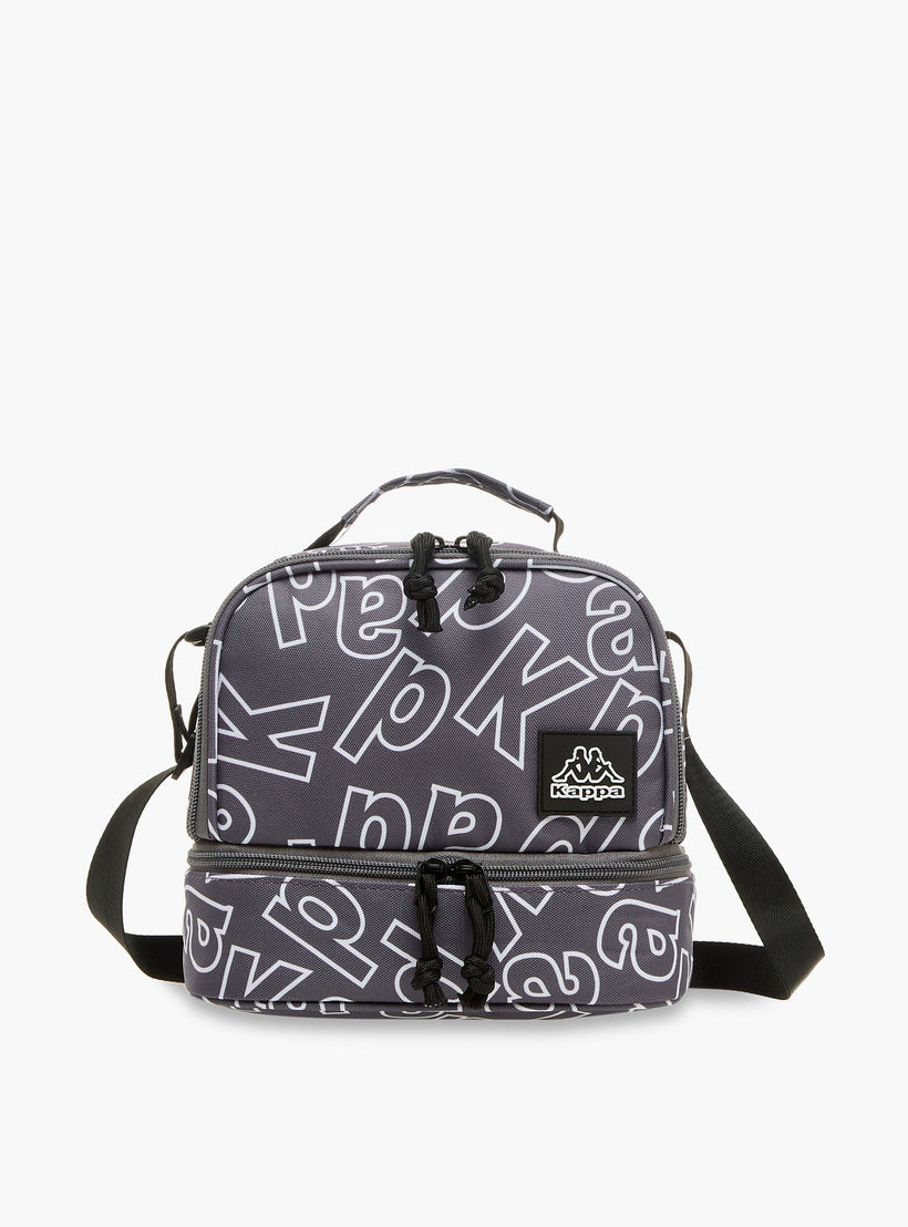 شنطة غداء بحزام قابل للتعديل وسحاب إغلاق وزخارف الشعار من كابا-school-lunchessentials-lunchbags-image-1