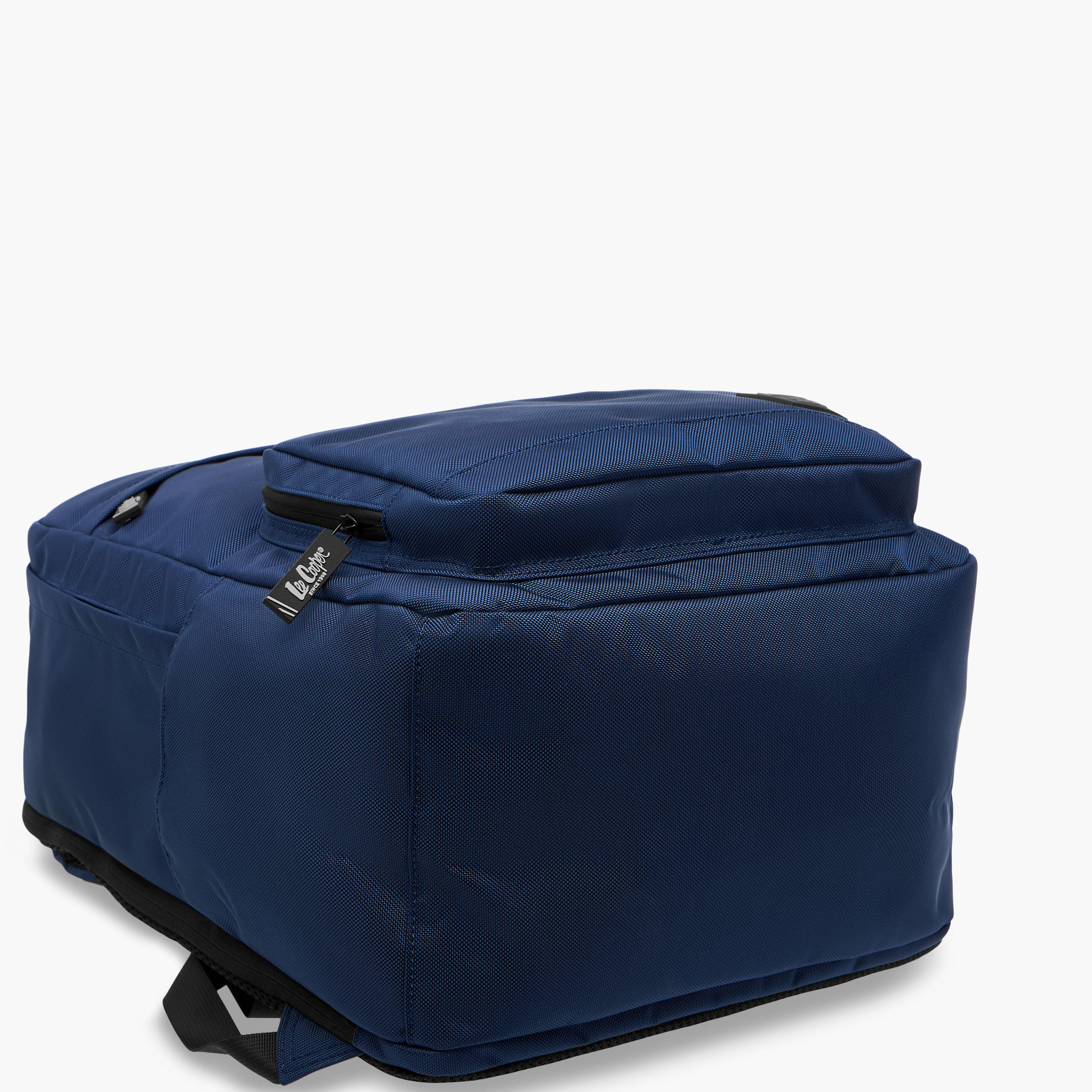 شنطة ظهر بارزة الملمس مع حمالات قابلة للتعديل وسحاب إغلاق من لي كوبر - 34x47x21 سم-school-bagsandbackpacks-backpacks-image-6