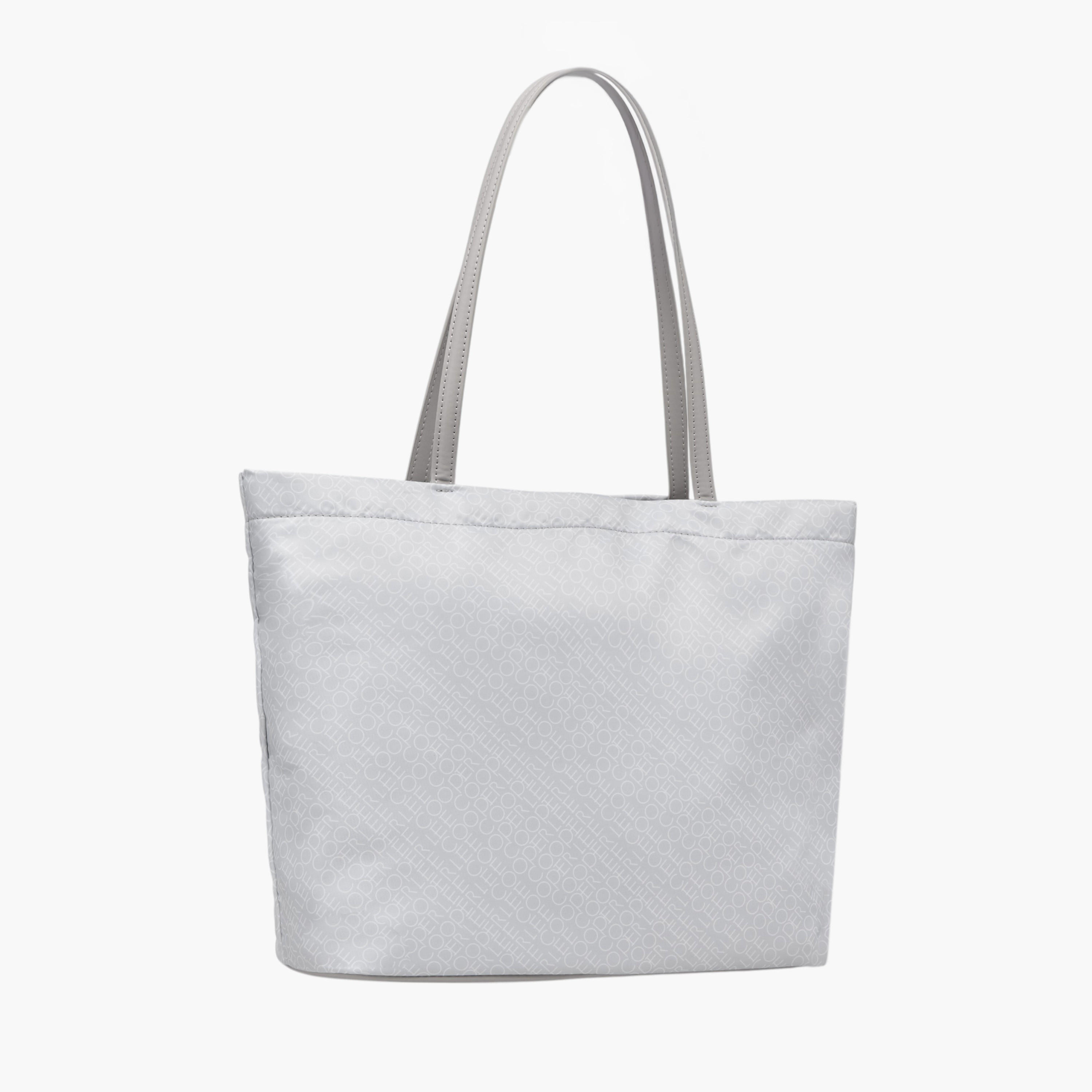 شنطة توتي بمقابض مزدوجة وسحاب إغلاق وطبعات مونوجرام من لي كوبر-women-bagsandwallets-handbags-image-6