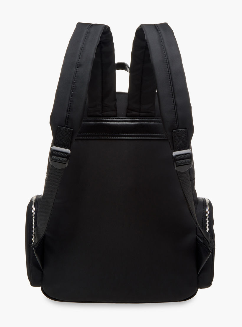 شنطة ظهر بأحزمة قابلة للتعديل وسحاب إغلاق وزخارف الشعار من لي كوبر - 13x30x40 سم-men-bags-image-5