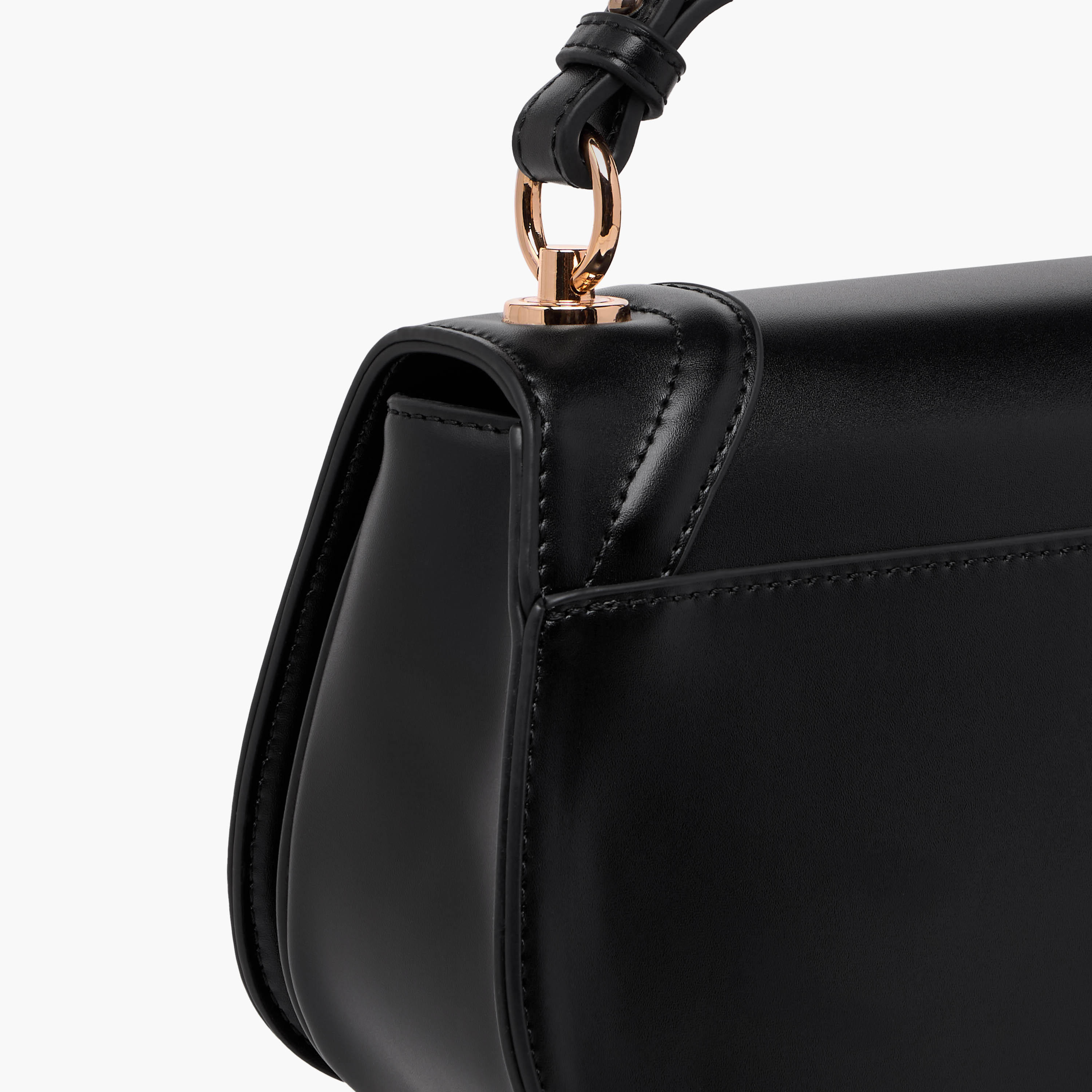 شنطة كروس بودي سادة بحزام قابل للفصل وطية إغلاق من سيليست-women-bagsandwallets-handbags-image-7