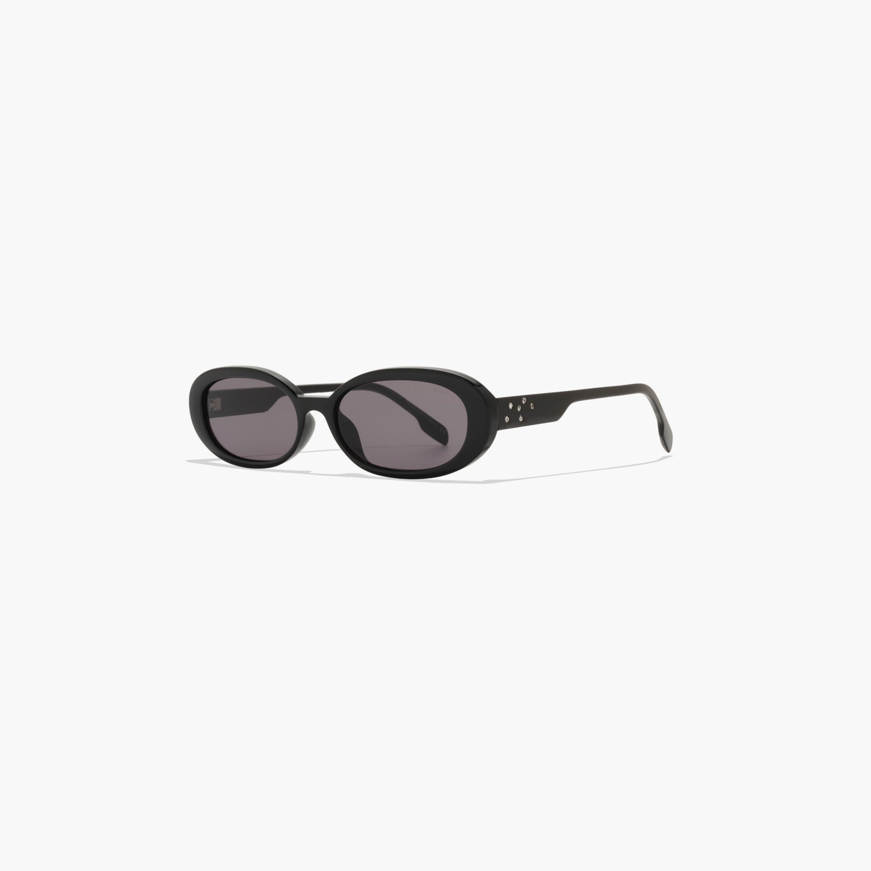 بلاك آوت- نظارة شمسية دوريس بيضاوية رمادية مقاس 53 مم - BLA-000340-0107-women-sunglasses-image-3