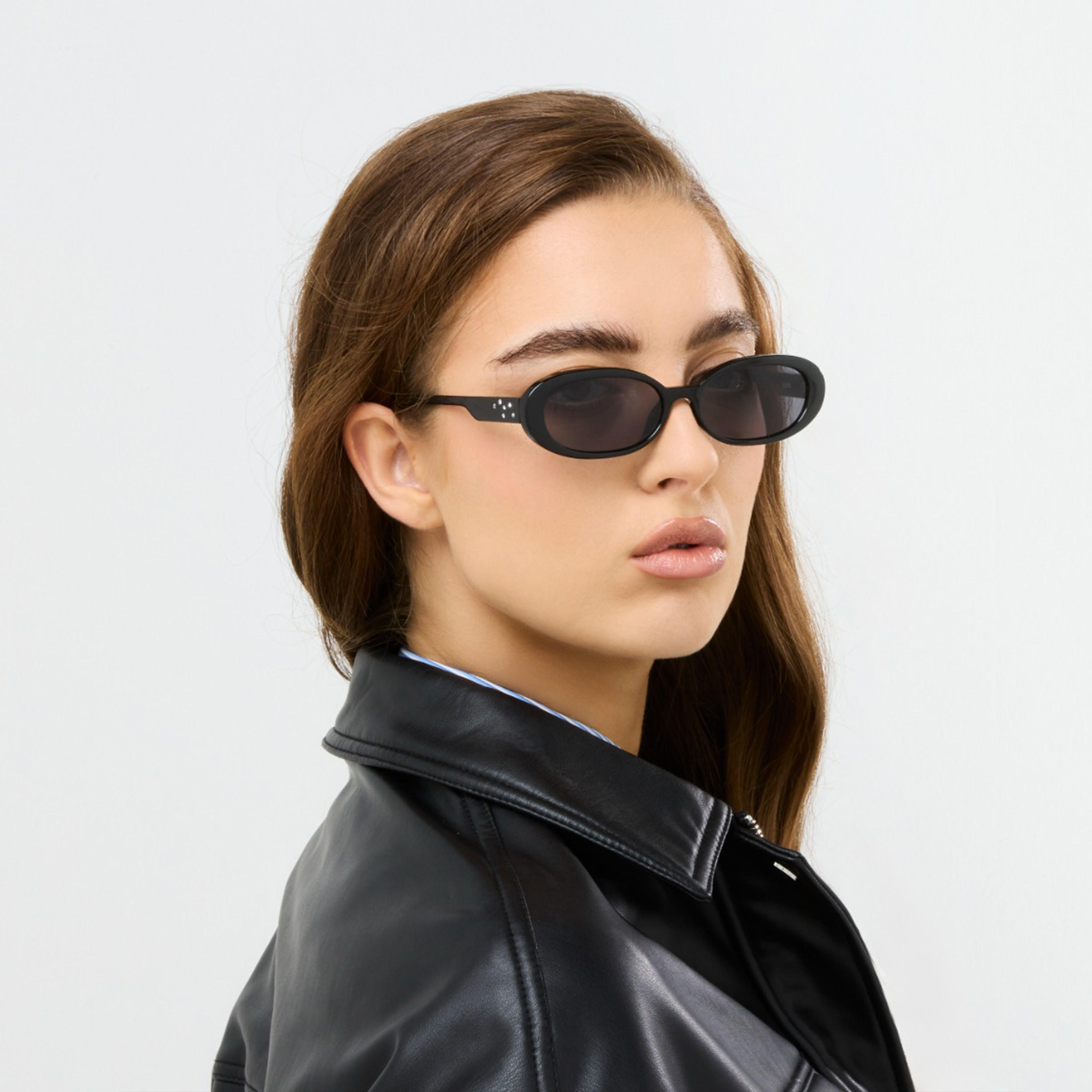 بلاك آوت- نظارة شمسية دوريس بيضاوية رمادية مقاس 53 مم - BLA-000340-0107-women-sunglasses-image-6