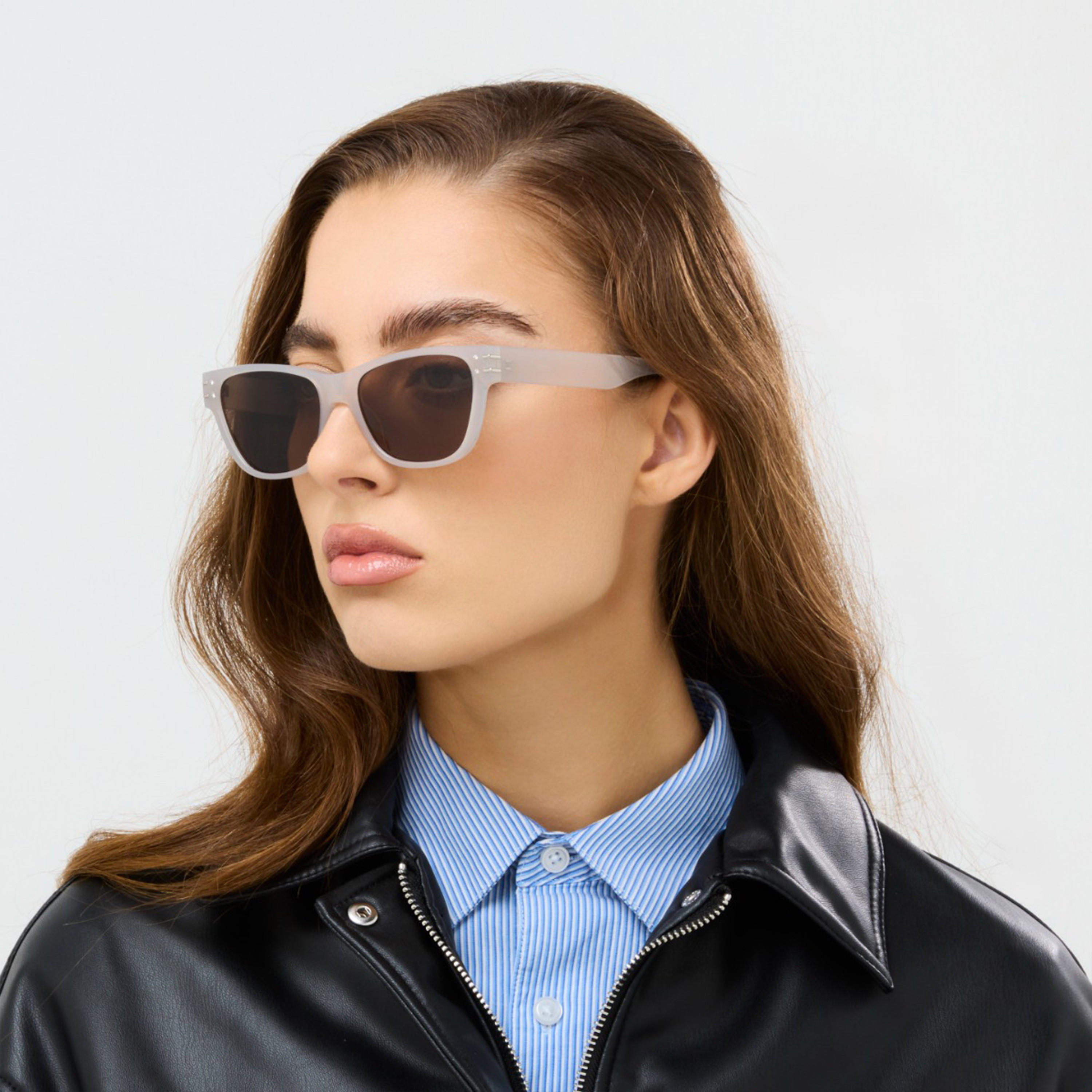 بلاك آوت- نظارة شمسية بيتي 55 مم بنية مستطيلة - BLA-000341-1504-women-sunglasses-image-5