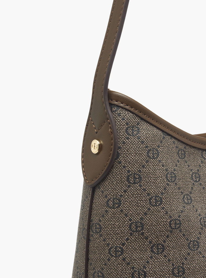 شنطة هوبو بطبعات مونوجرام مع حزام قابل للتعديل ومحفظة من كريسبيلا-women-bagsandwallets-handbags-image-8