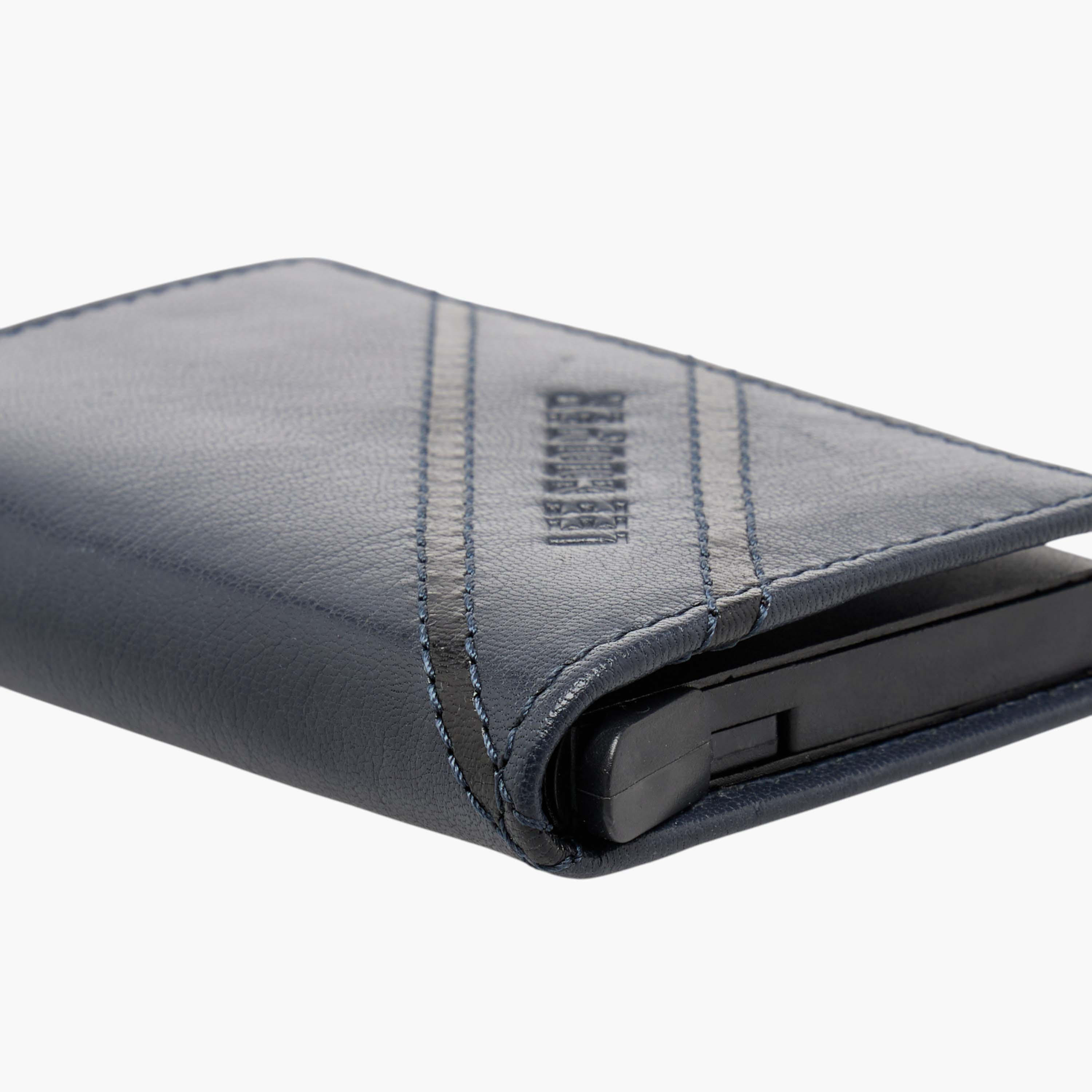 Lee Cooper Solid Bi-Fold Cardholder-men-beltsandwallets-wallets-image-3