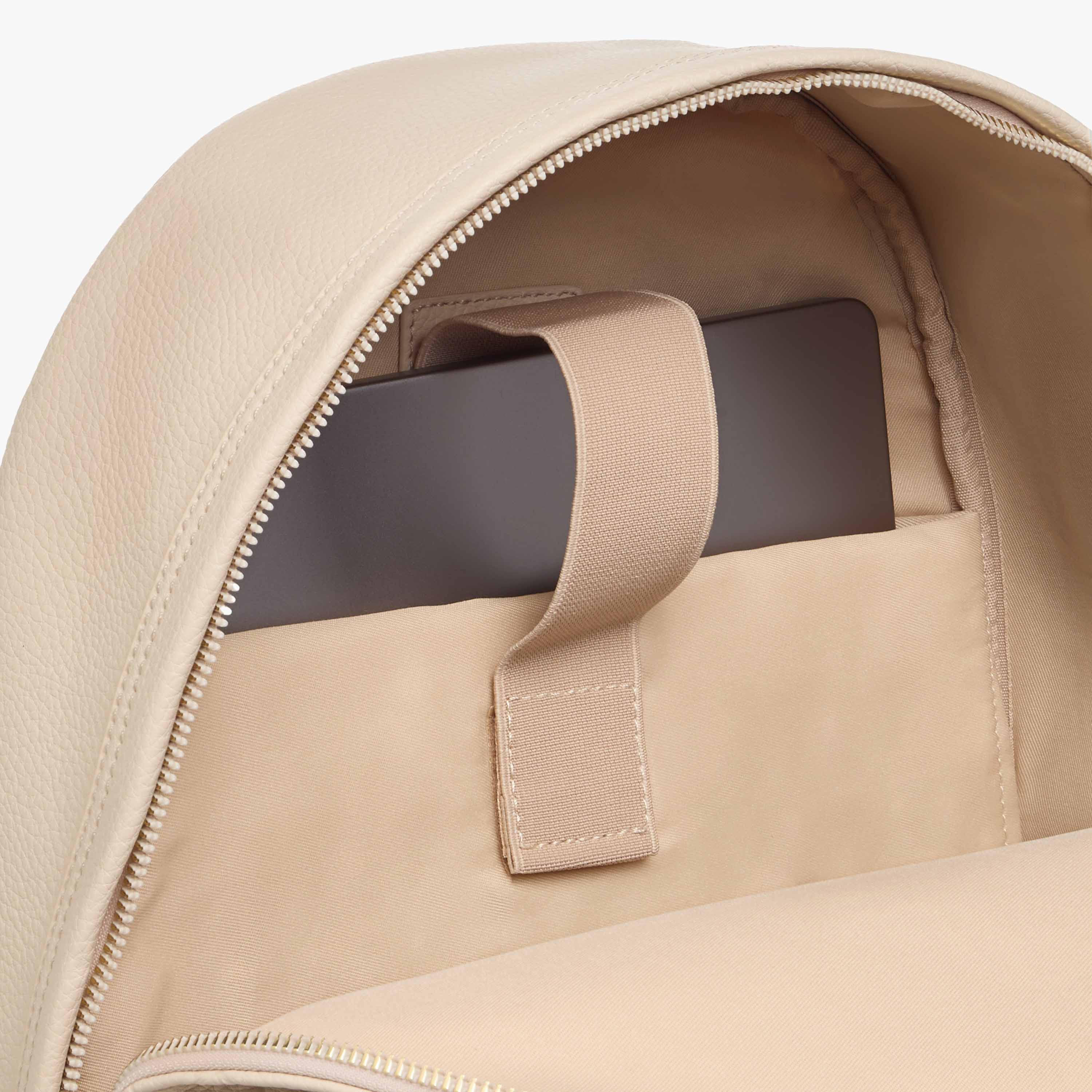 شنطة ظهر بنقوش مونوجرام وجيب لابتوب من ميسي-women-bagsandwallets-backpacks-image-1