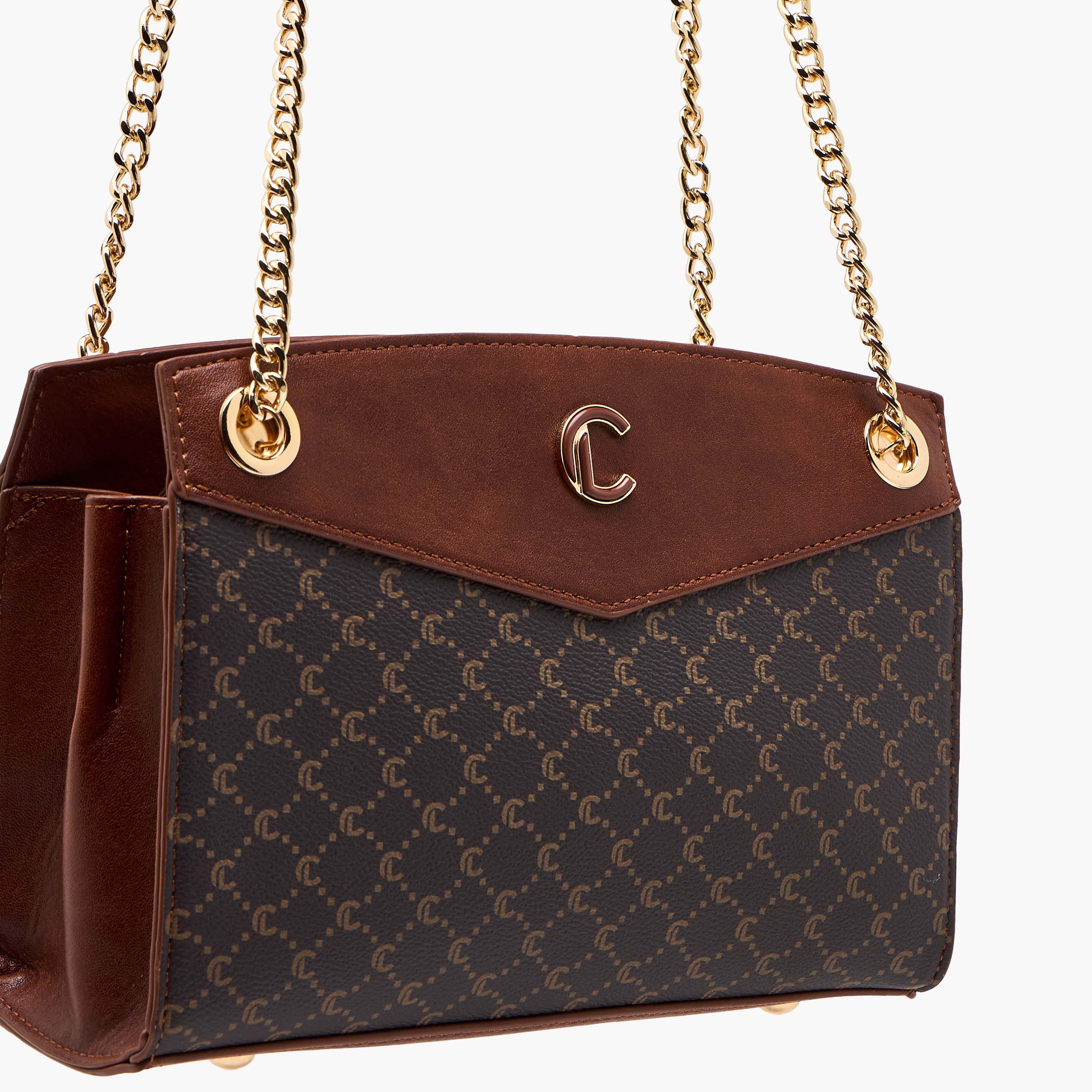 شنطة كتف بطبعات مونوجرام وحزام سلسلة وسحاب إغلاق من لو كونفورت-women-bagsandwallets-handbags-image-6