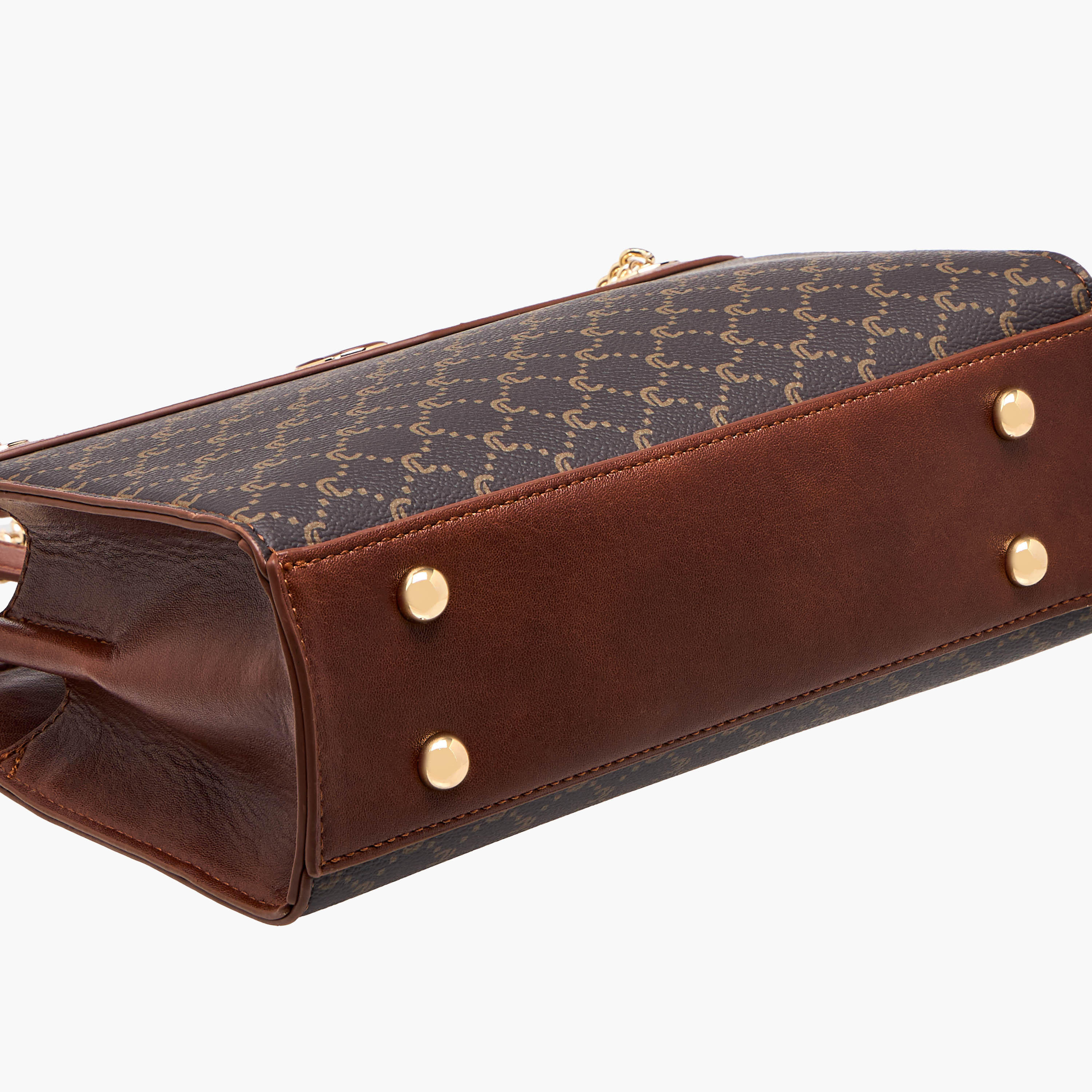شنطة كتف بطبعات مونوجرام وحزام سلسلة وسحاب إغلاق من لو كونفورت-women-bagsandwallets-handbags-image-8