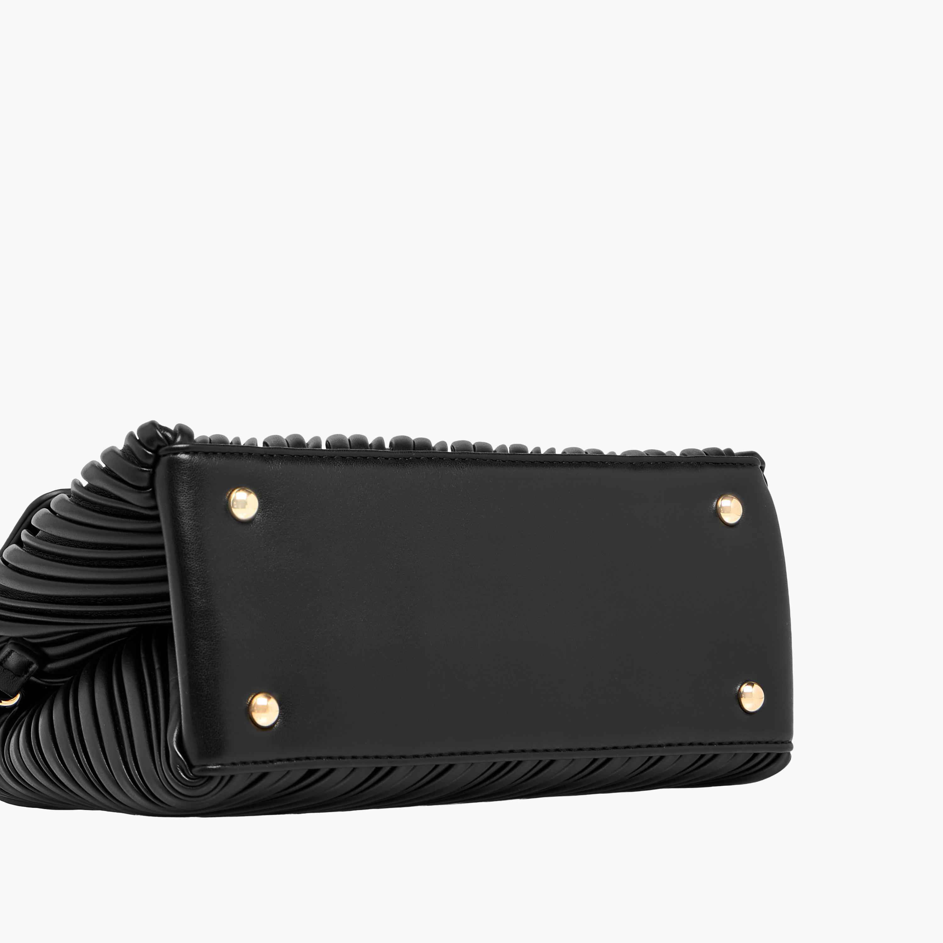 شنطة ساتشيل بكسرات ومقبض حمل وزر إغلاق من سيليست-women-bagsandwallets-handbags-image-8