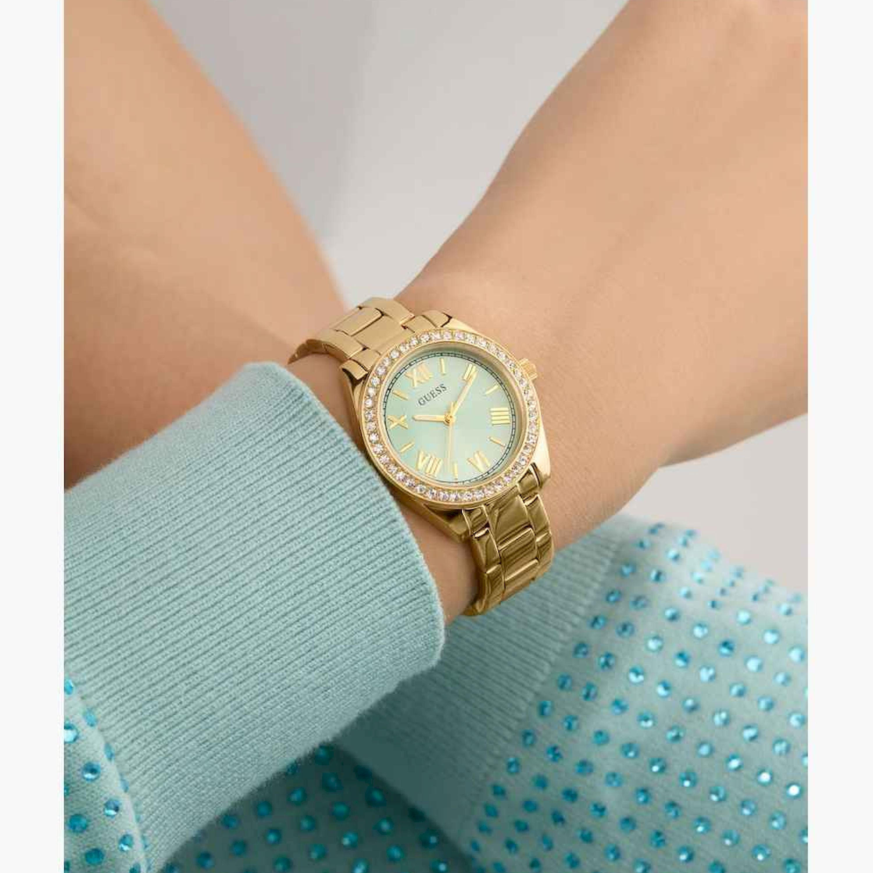 غيس- ساعة تناظرية للنساء سوار ستانلس ستيل 30مم لون ذهبي | GW0841L5-women-watchesandjewellery-watches-image-3