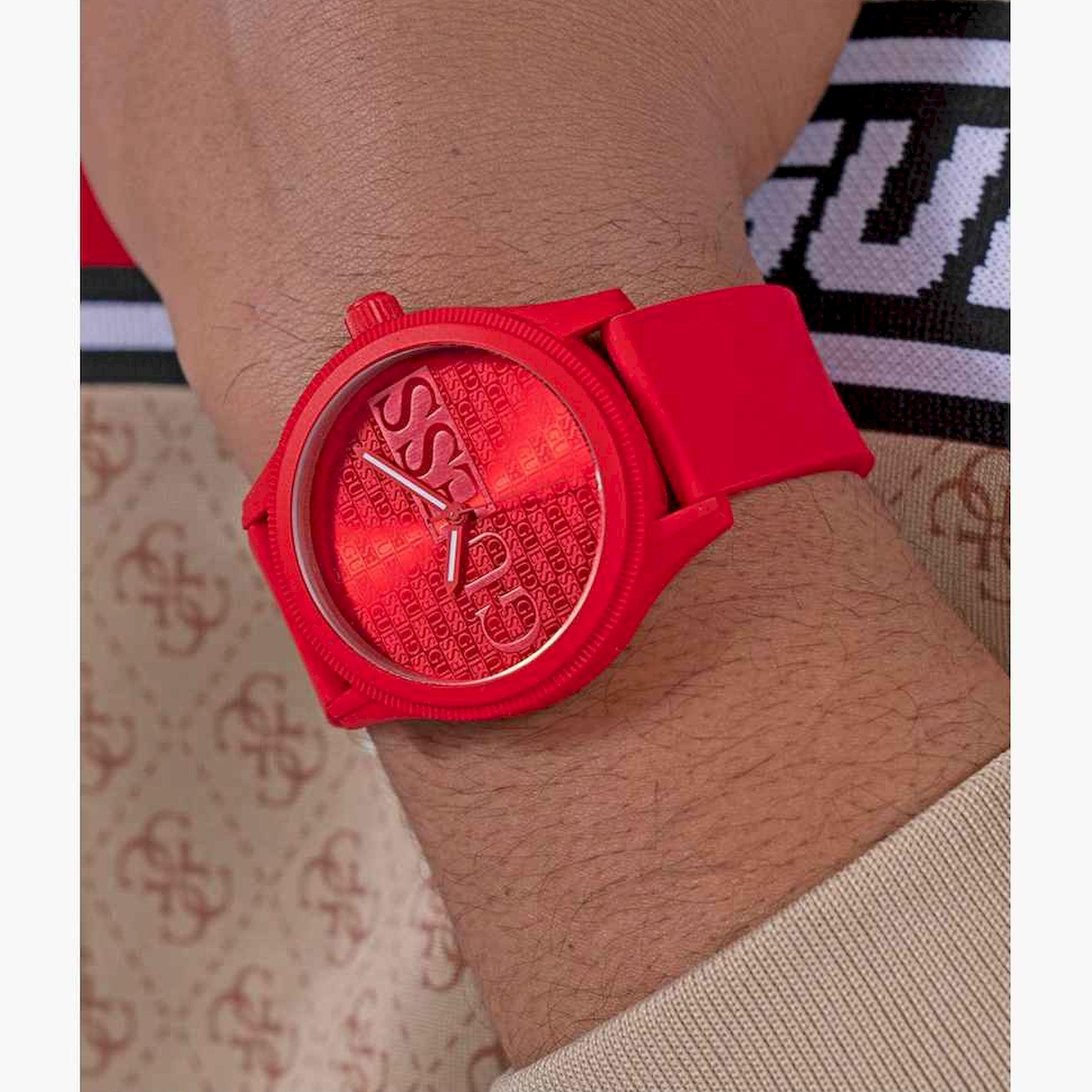 غيس- ساعة تناظرية للرجال سوار سيليكون 45مم لون أحمر | GW0780G2-men-watchesandjewellery-watches-image-2