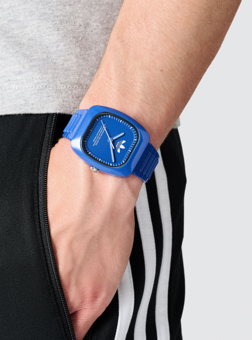 أديداس- ساعة تناظرية لون أزرق سيراميك حيوي | AOSY24530-men-watchesandjewellery-watches-image-3