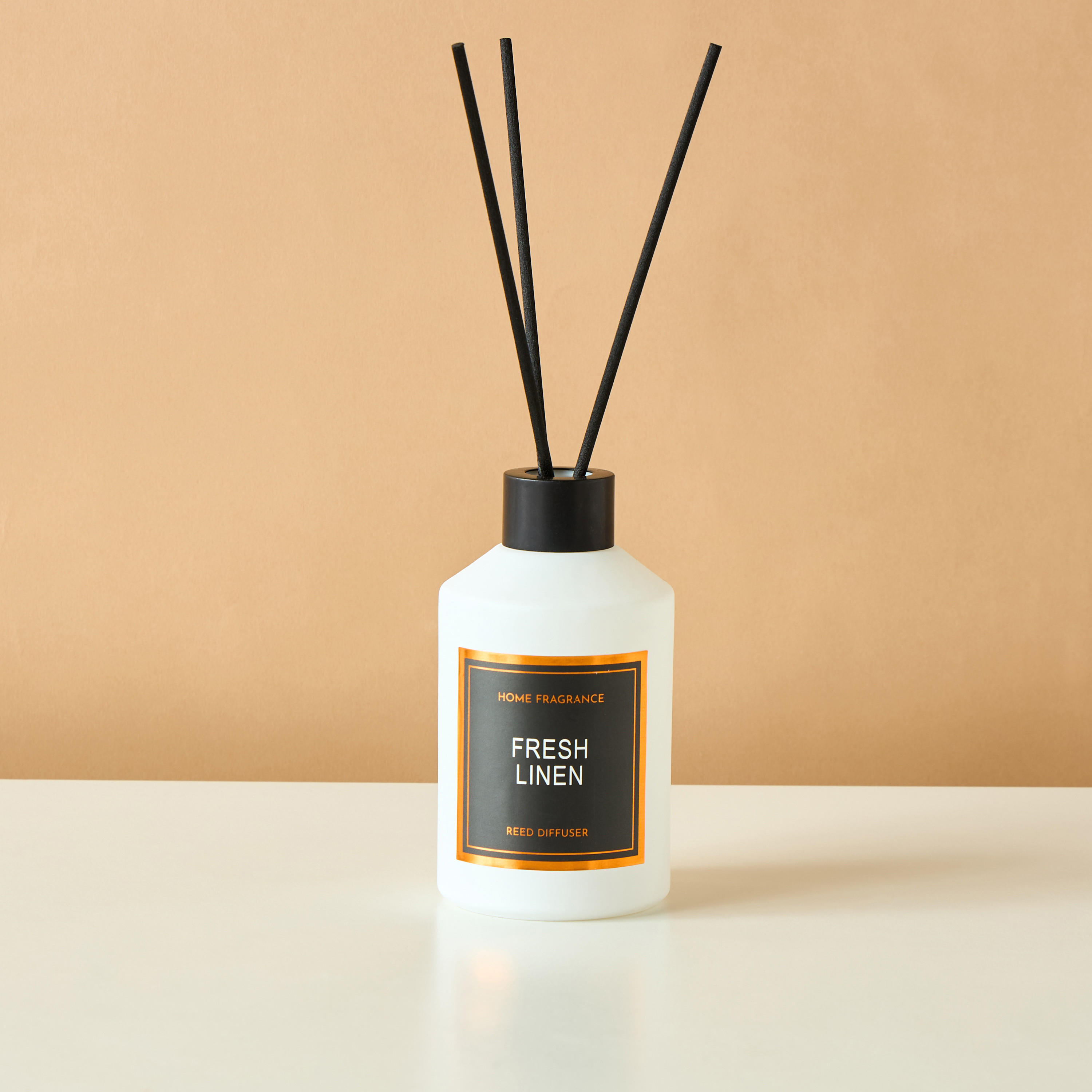 Fresh Linen Reed Diffuser - 200 ml-household-homefragrance-reeddiffusers-image-2