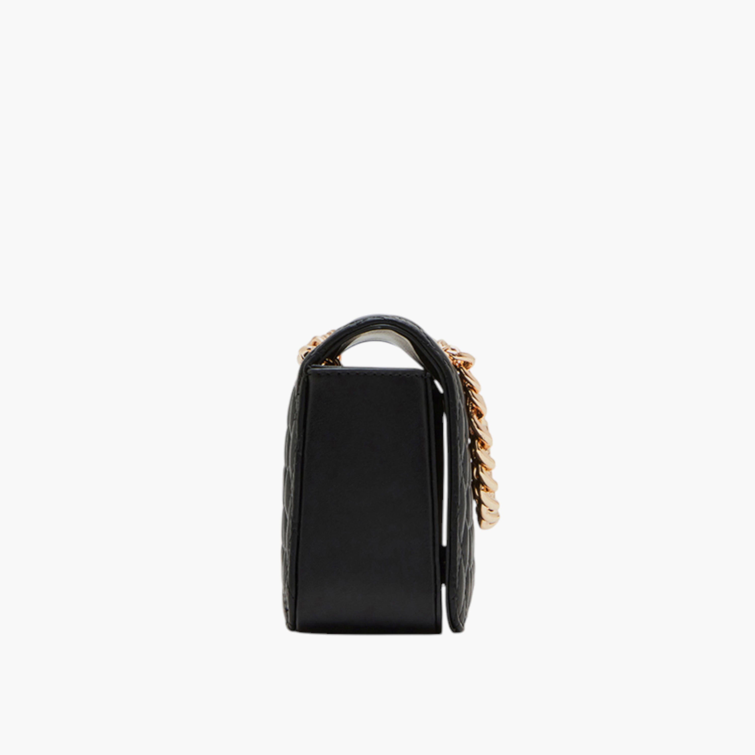 شنطة يد مبطنة بحزام سلسلة وطية إغلاق من آن كلاين-women-bagsandwallets-handbags-image-2