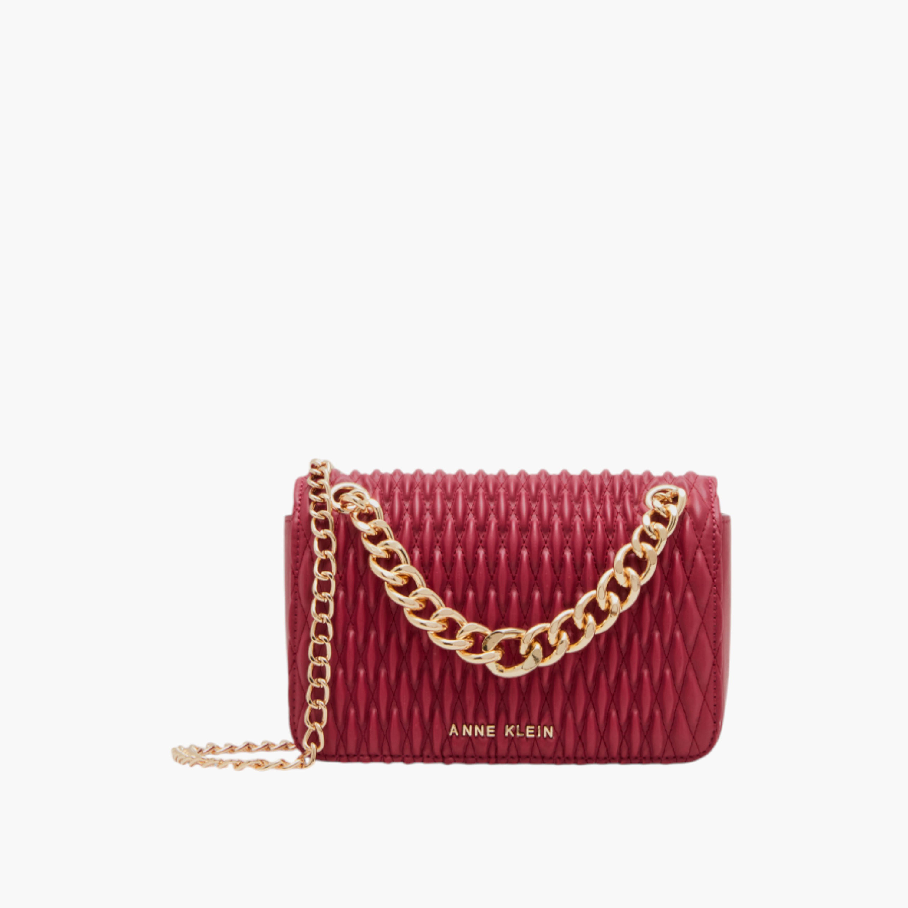 شنطة كروس بودي بارزة الملمس بحزام سلسلة وطية إغلاق من آن كلاين-women-bagsandwallets-handbags-image-1