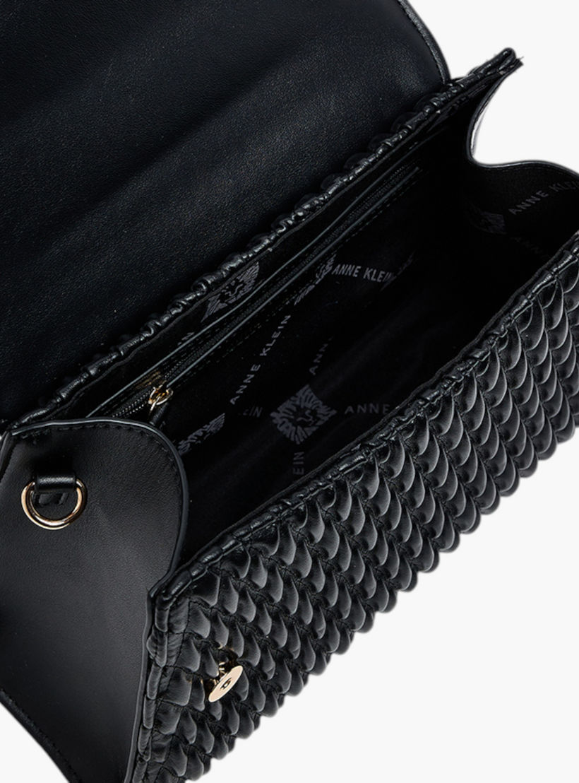 شنطة كروس بودي بارزة الملمس بطية إغلاق وحزام قابل للفصل من آن كلاين-women-bagsandwallets-handbags-image-5