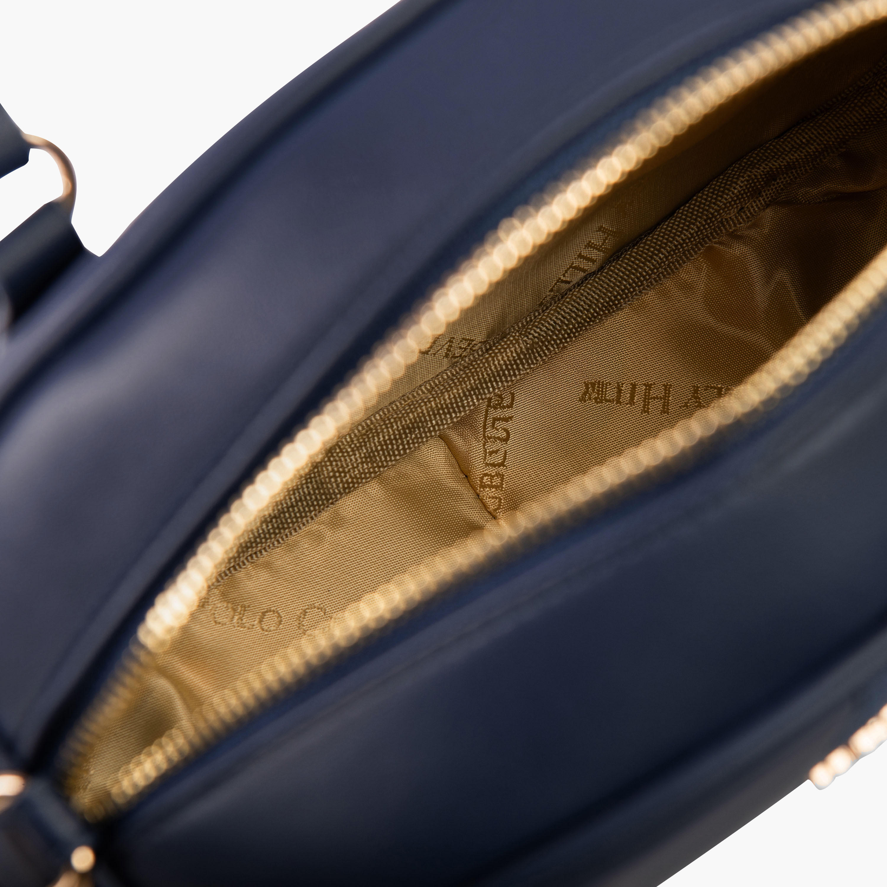 شنطة بسحاب إغلاق وحزام قابل للفصل وتفاصيل شعار من بيفرلي هيلز بولو كلوب-women-bagsandwallets-handbags-image-5