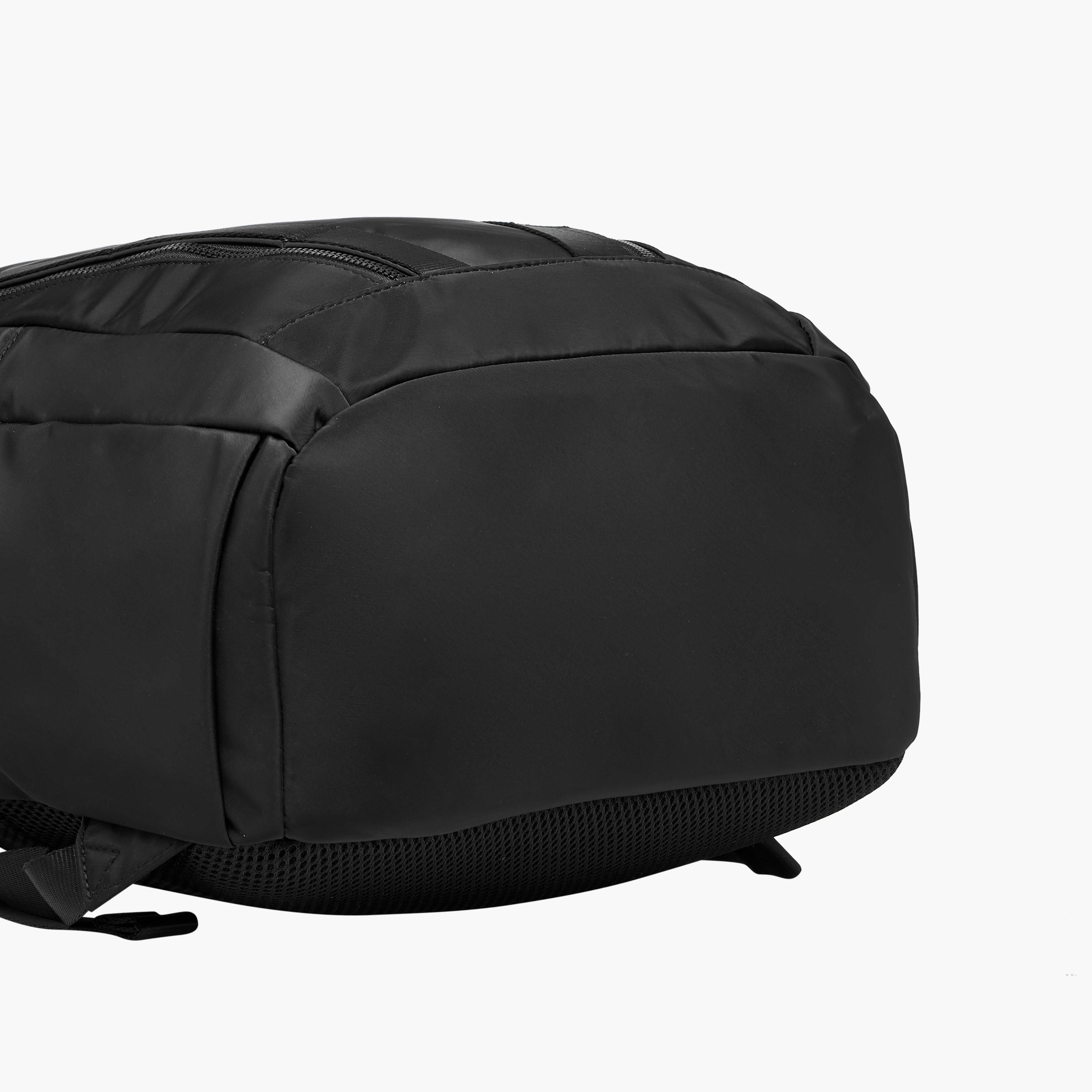 شنطة ظهر بطبعات وأحزمة قابلة للتعديل وسحاب إغلاق من لي كوبر - 16xX33X47 سم-men-bags-image-7