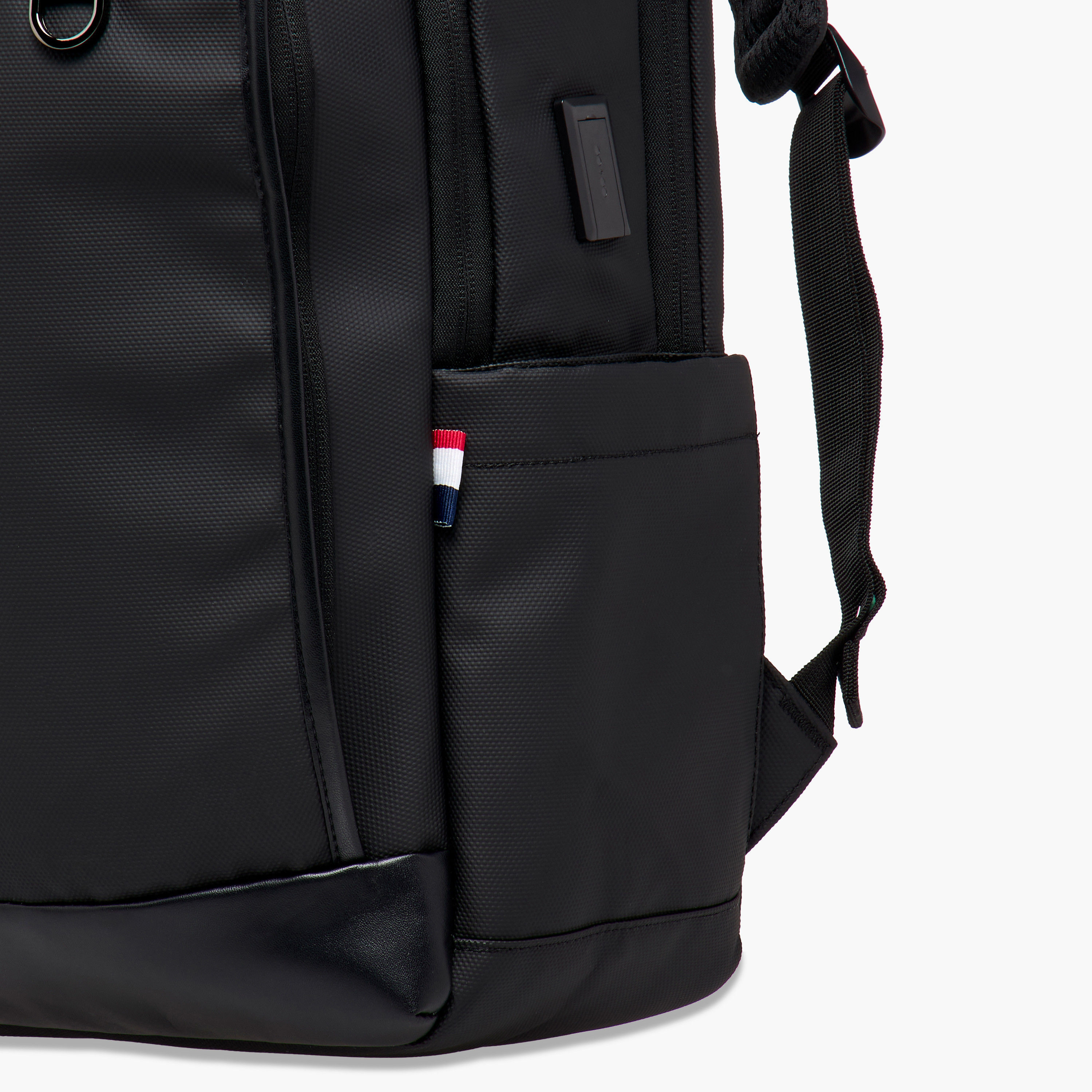 شنطة ظهر سادة بحمالات قابلة للتعديل وسحاب إغلاق من يو إس بولو أسن - 71x47x41 سم-school-bagsandbackpacks-backpacks-image-7