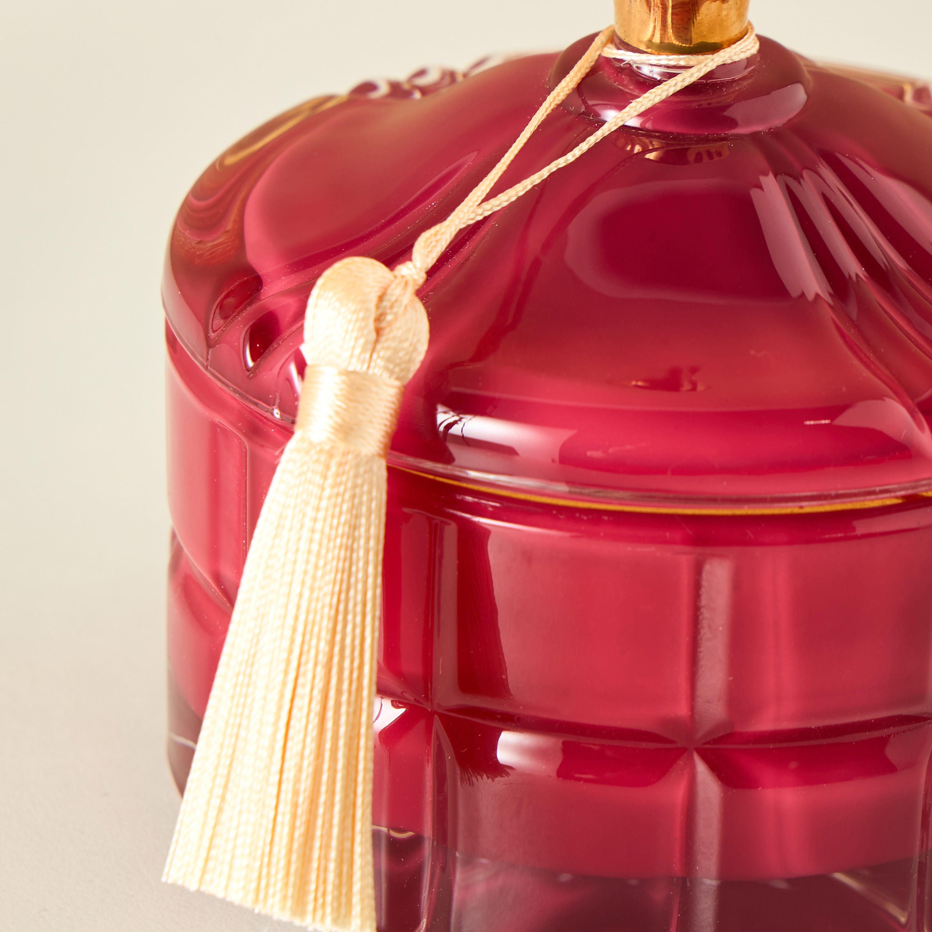 Scented London Pink lotus Scented Jar Candle - 11 cms-household-homefragrance-candles-image-4