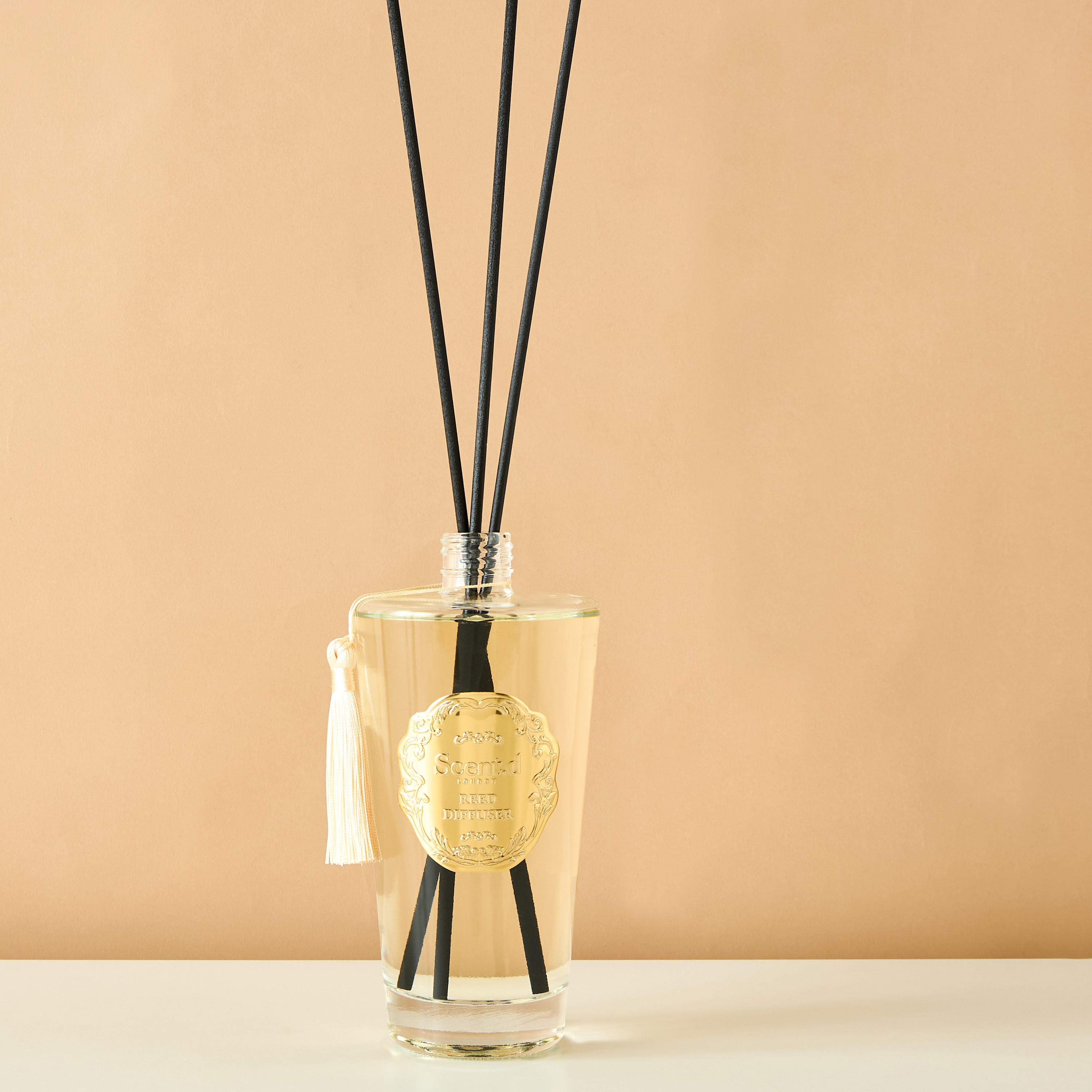 Scent.d London Sweet Vanilla Reed Diffuser - 500 ml-household-homefragrance-reeddiffusers-image-2