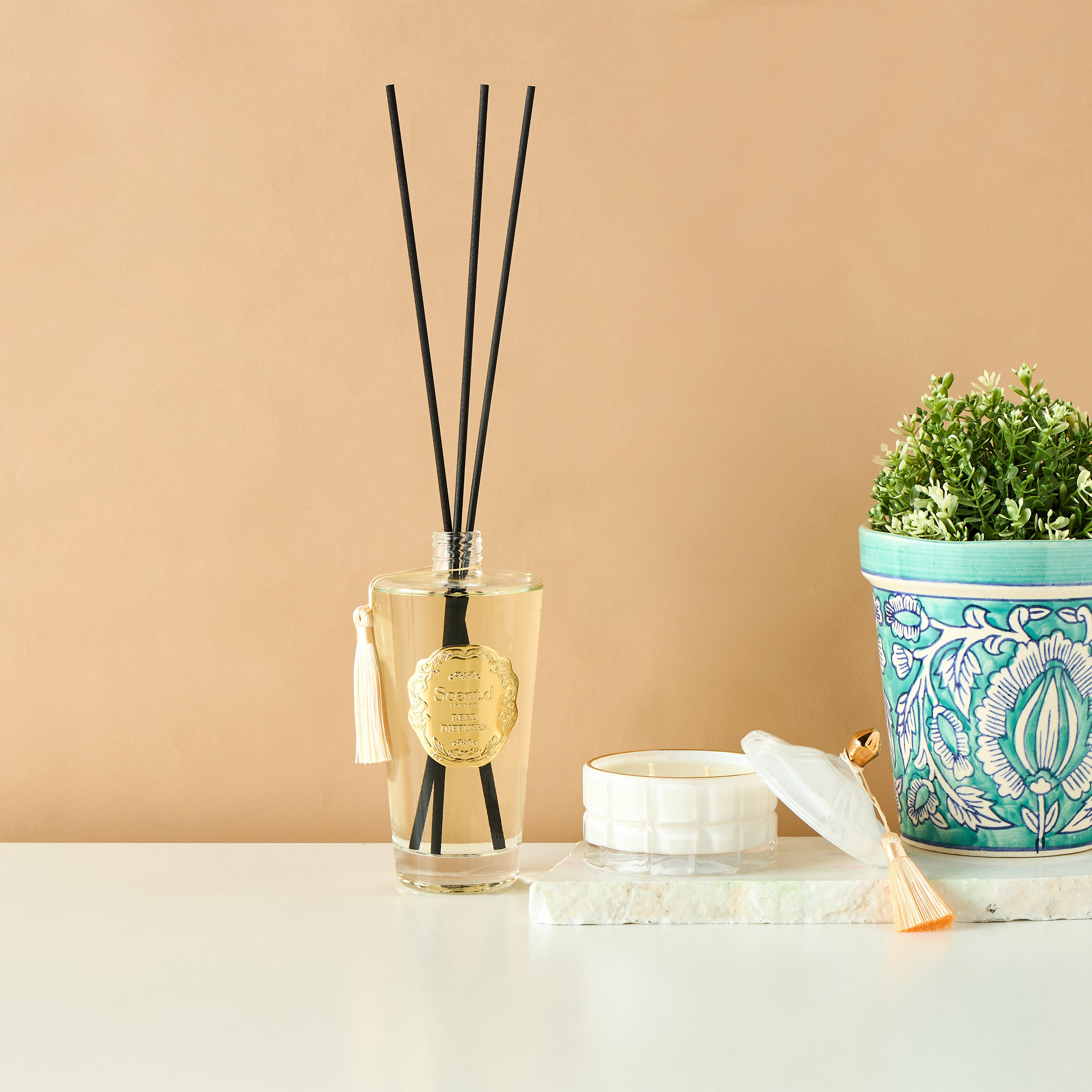 Scent.d London Sweet Vanilla Reed Diffuser - 500 ml-household-homefragrance-reeddiffusers-image-5