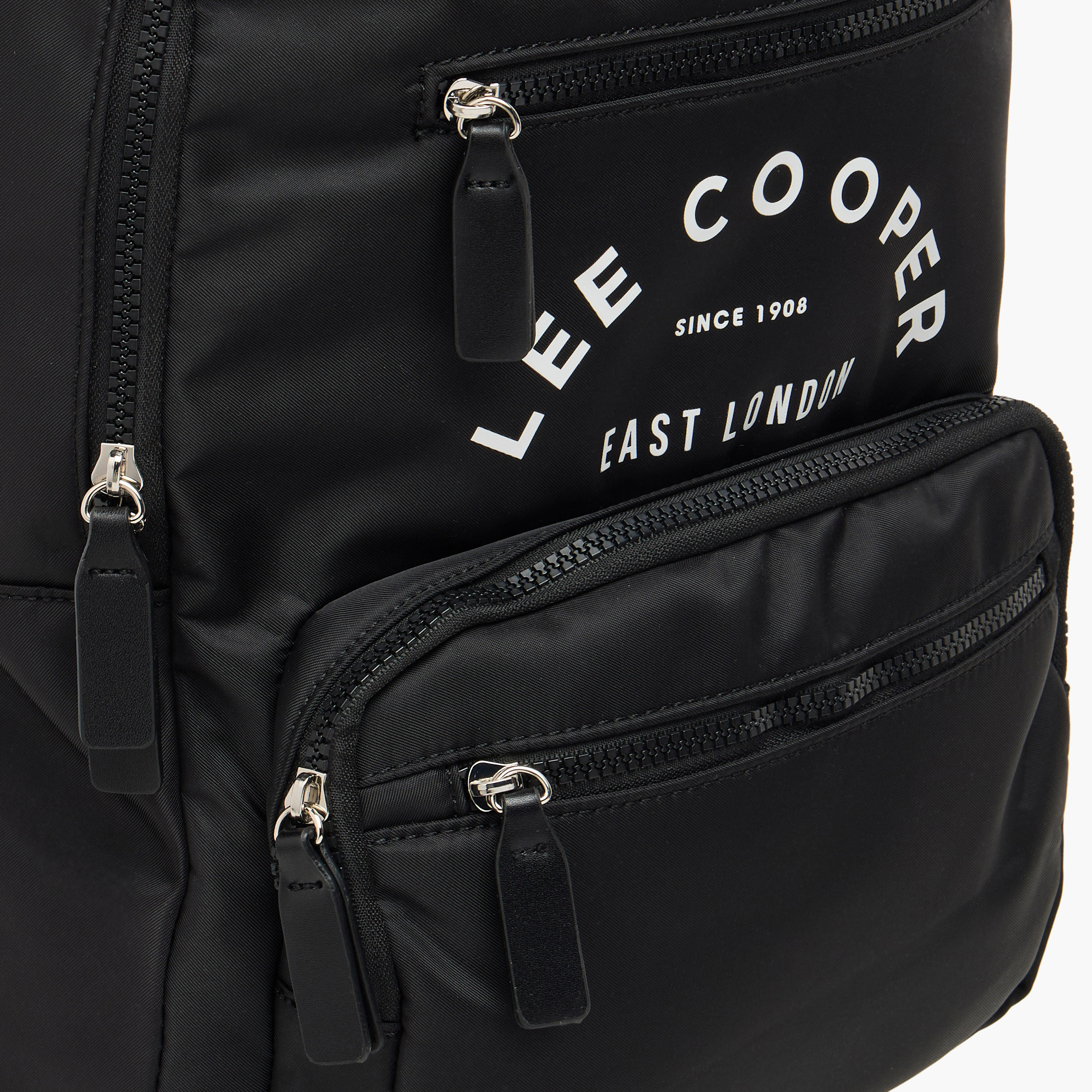 شنطة ظهر مدرسية بطبعات شعار مع مقلمة وشنطة صغيرة برباط من  لي كوبر-women-bagsandwallets-backpacks-image-5