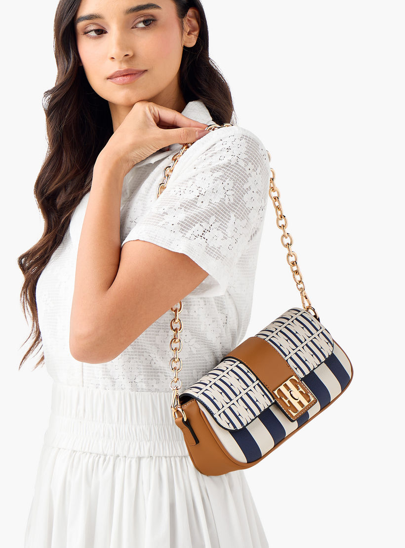 شنطة كروس بودي بحزام سلسلة وقفل إغلاق دوّار وطبعات مونوجرام من إيل-women-bagsandwallets-handbags-image-3