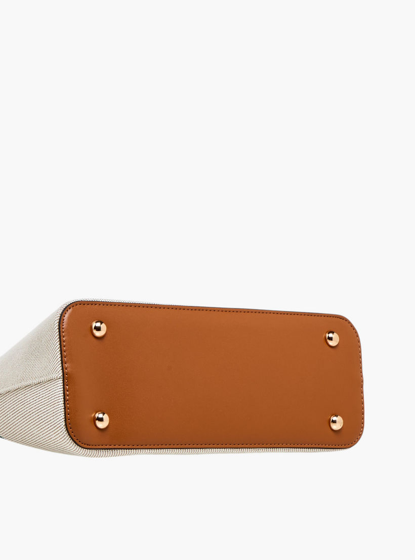 شنطة كروس بودي بتفاصيل شعار وحزام قابل للتعديل وسحاب إغلاق من إيل-women-bagsandwallets-handbags-image-8