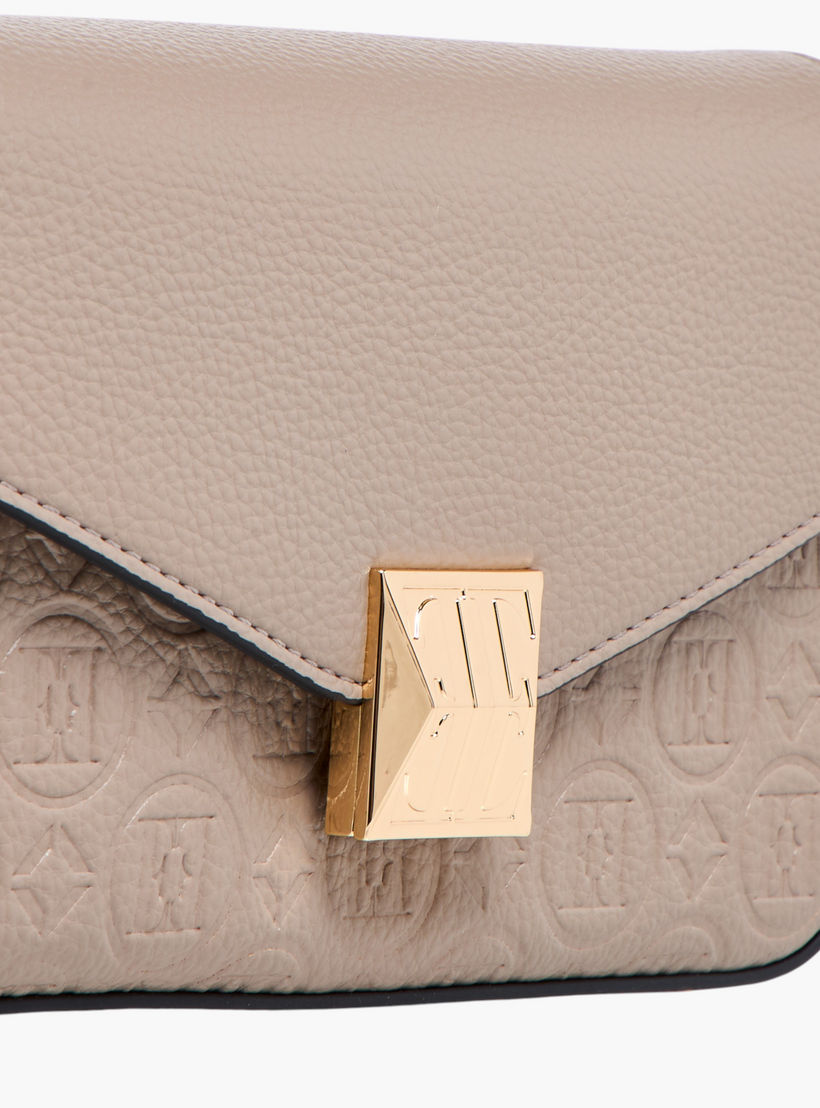 شنطة كروس بودي بنقوش مونوجرام وحزلم سلسلة قابل للفصل وطية إغلاق من إيل-women-bagsandwallets-handbags-image-5