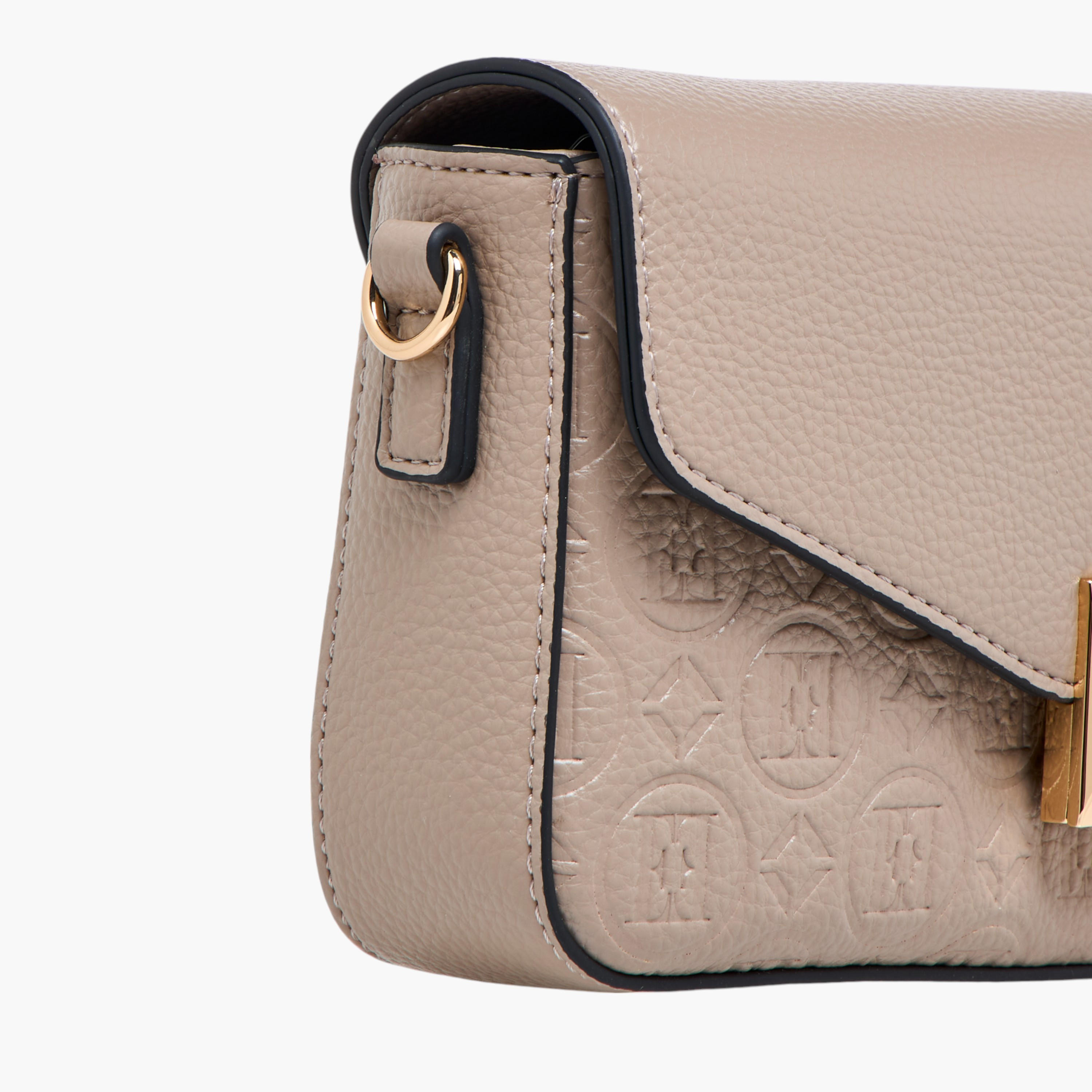 شنطة كروس بودي بنقوش مونوجرام وحزلم سلسلة قابل للفصل وطية إغلاق من إيل-women-bagsandwallets-handbags-image-6