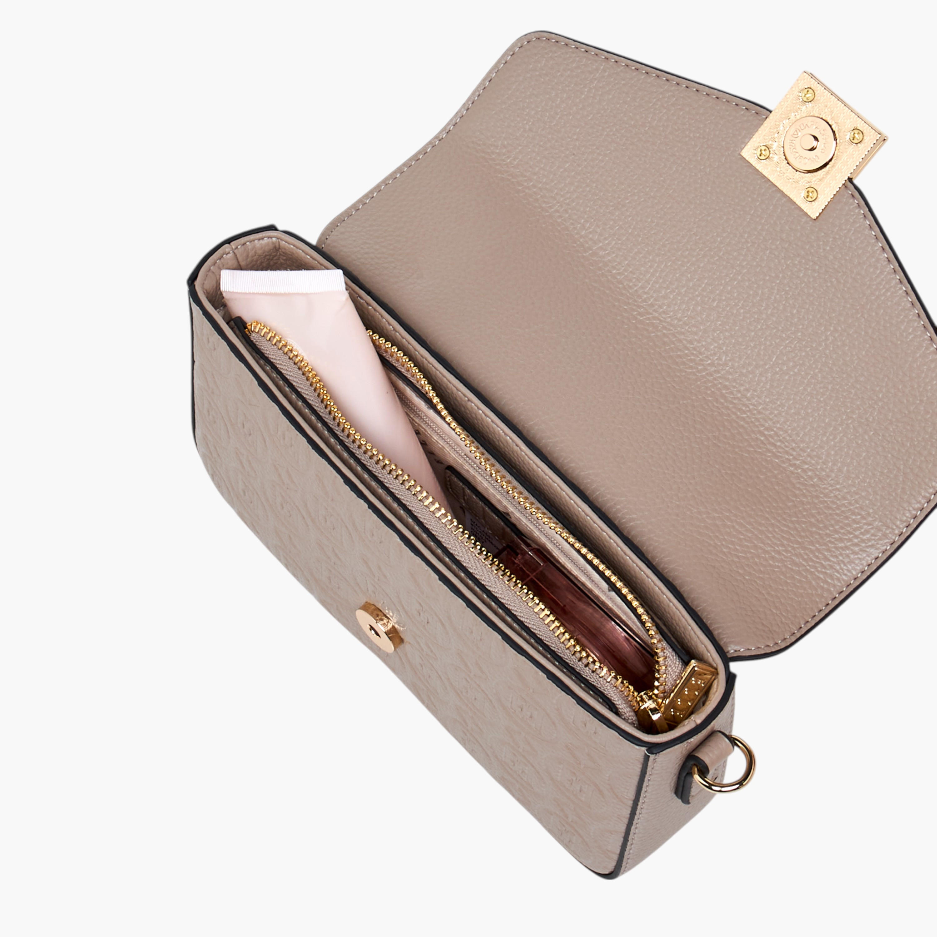 شنطة كروس بودي بنقوش مونوجرام وحزلم سلسلة قابل للفصل وطية إغلاق من إيل-women-bagsandwallets-handbags-image-9