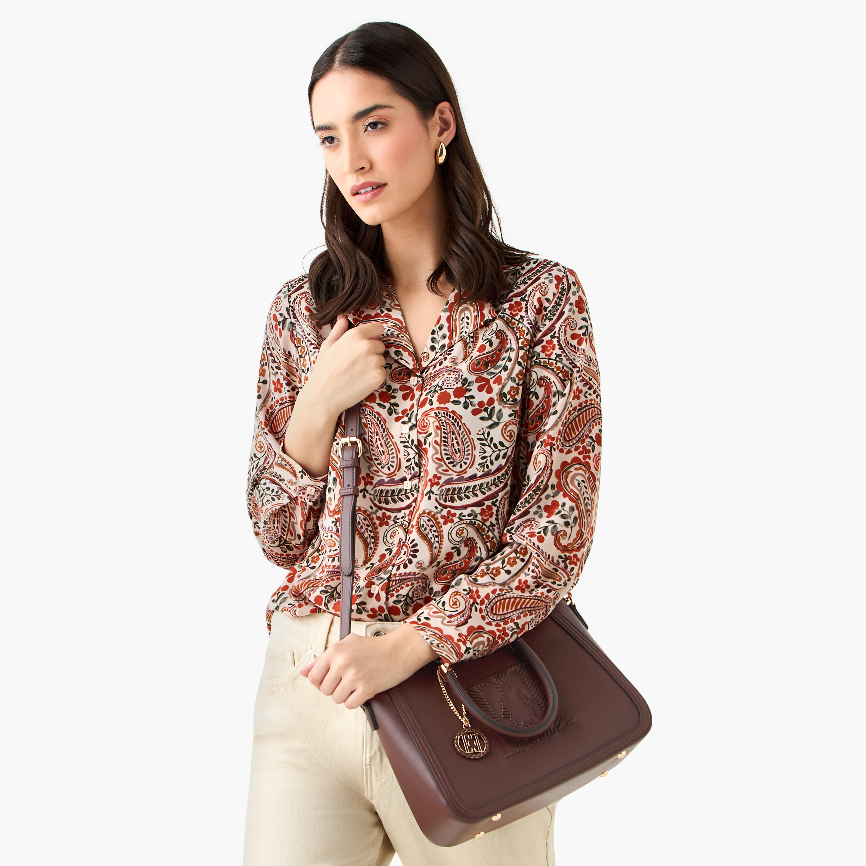 شنطة توتي بتفاصيل خياطة وسحّاب إغلاق من إيل-women-bagsandwallets-handbags-image-3