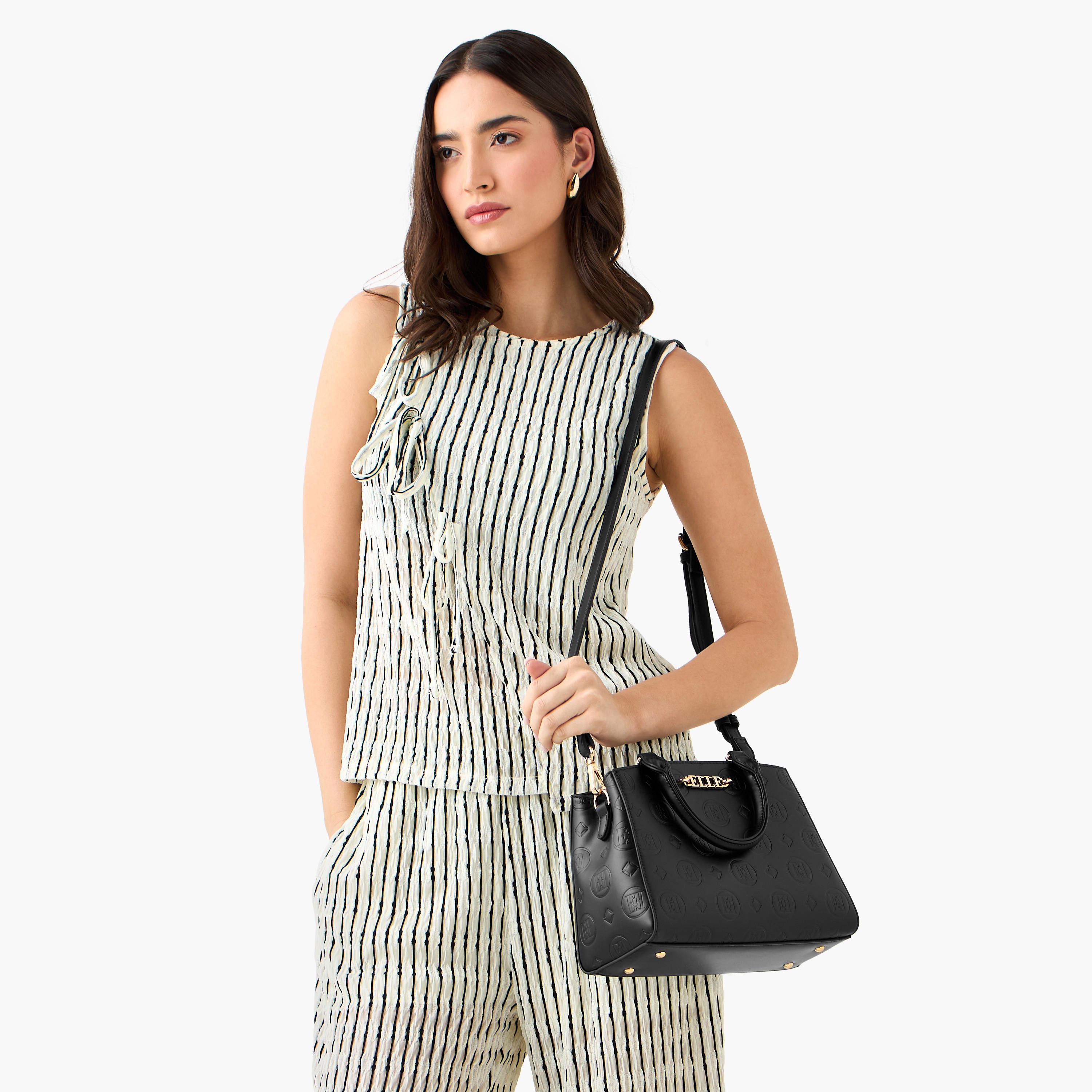 شنطة توتي بنقوش مونوجرام ومقبض مزدوج من إيل-women-bagsandwallets-handbags-image-9