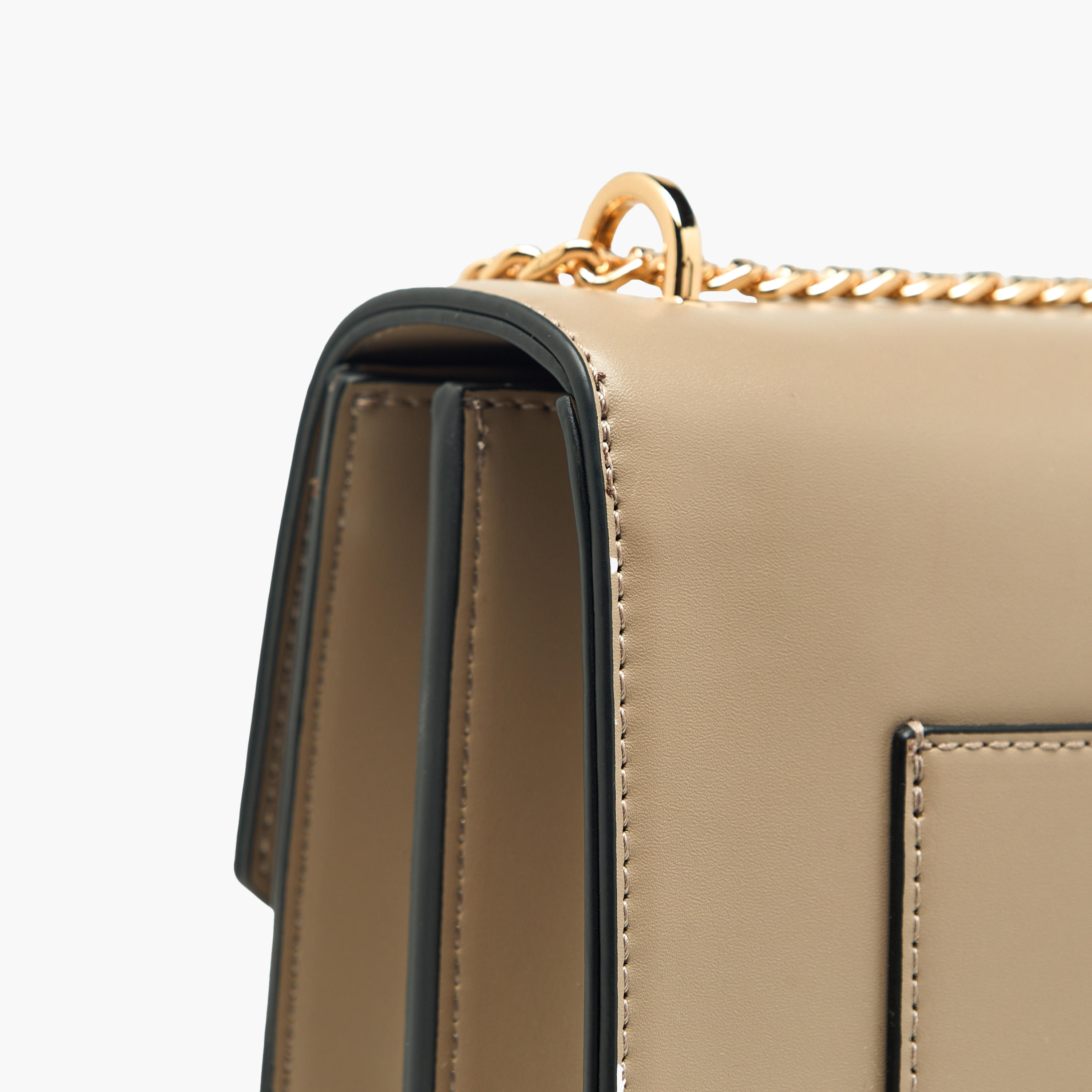شنطة كروس بودي سادة بحزام سلسلة وقفل إغلاق تويست من سيليست-women-bagsandwallets-handbags-image-15