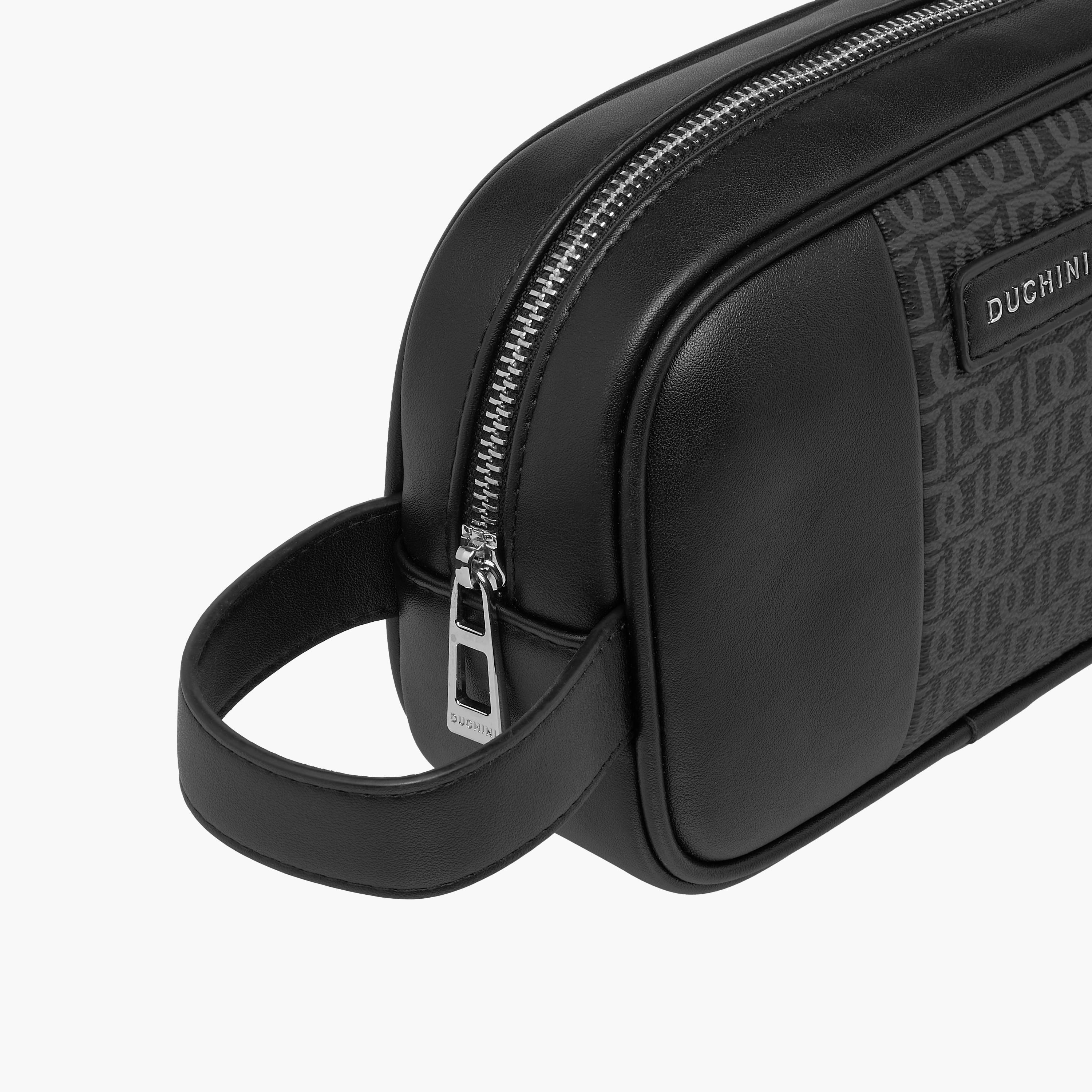 شنطة صغيرة بألواح وسحاب إغلاق من دوتشيني-men-bags-image-4